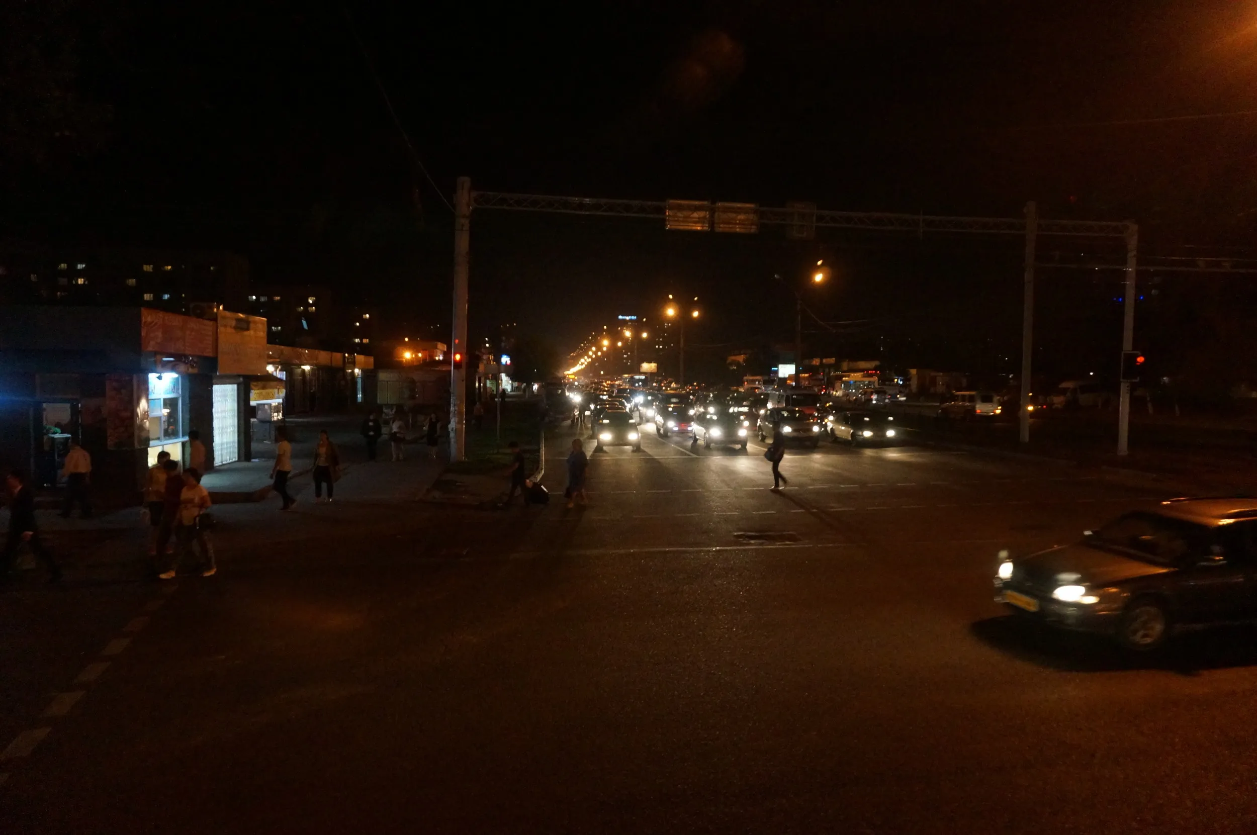 アルマトイ（アルマティ、Алматы）へ到着！