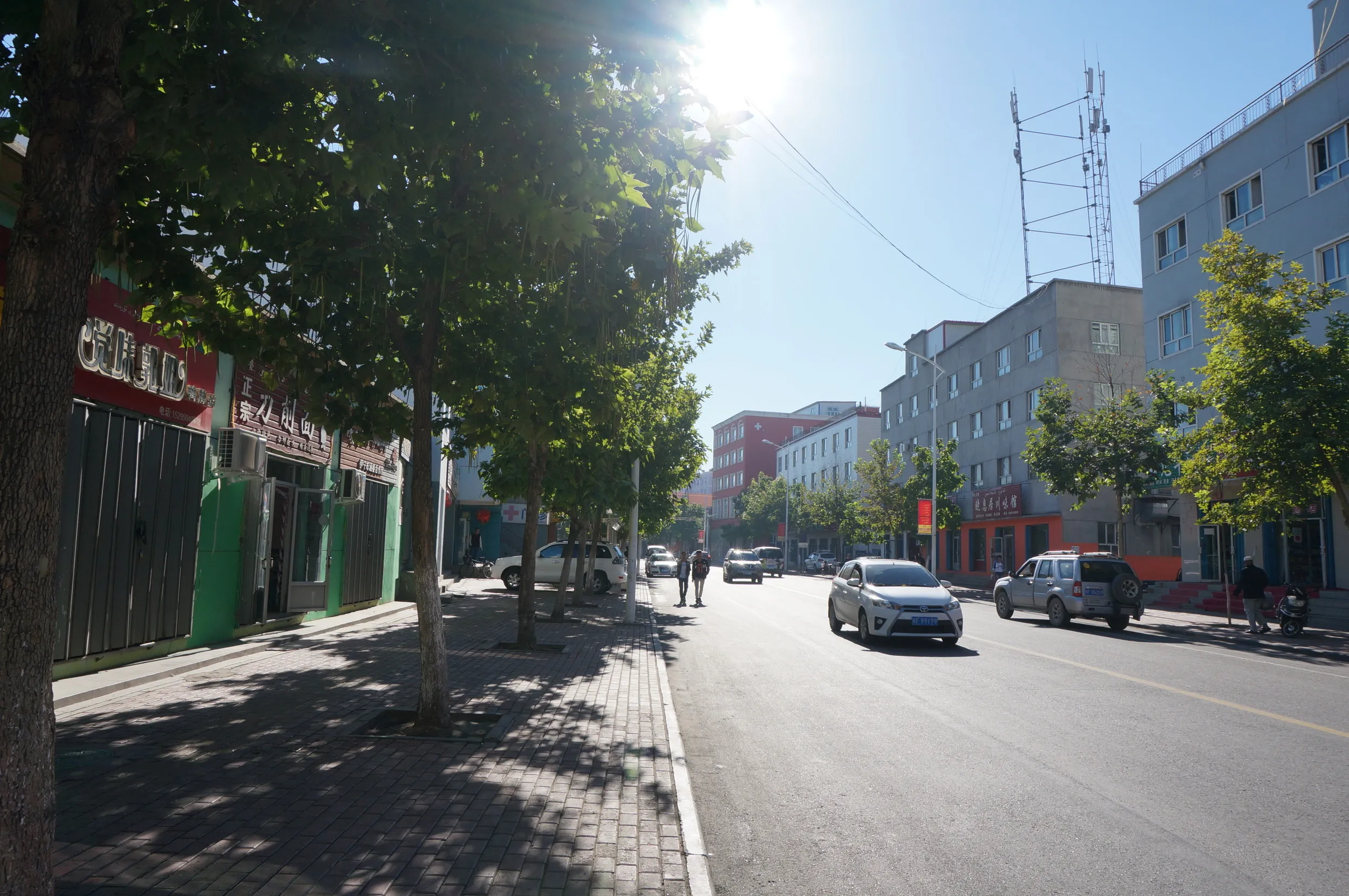 イリ伊桟ユースホステル周辺を軽く散歩