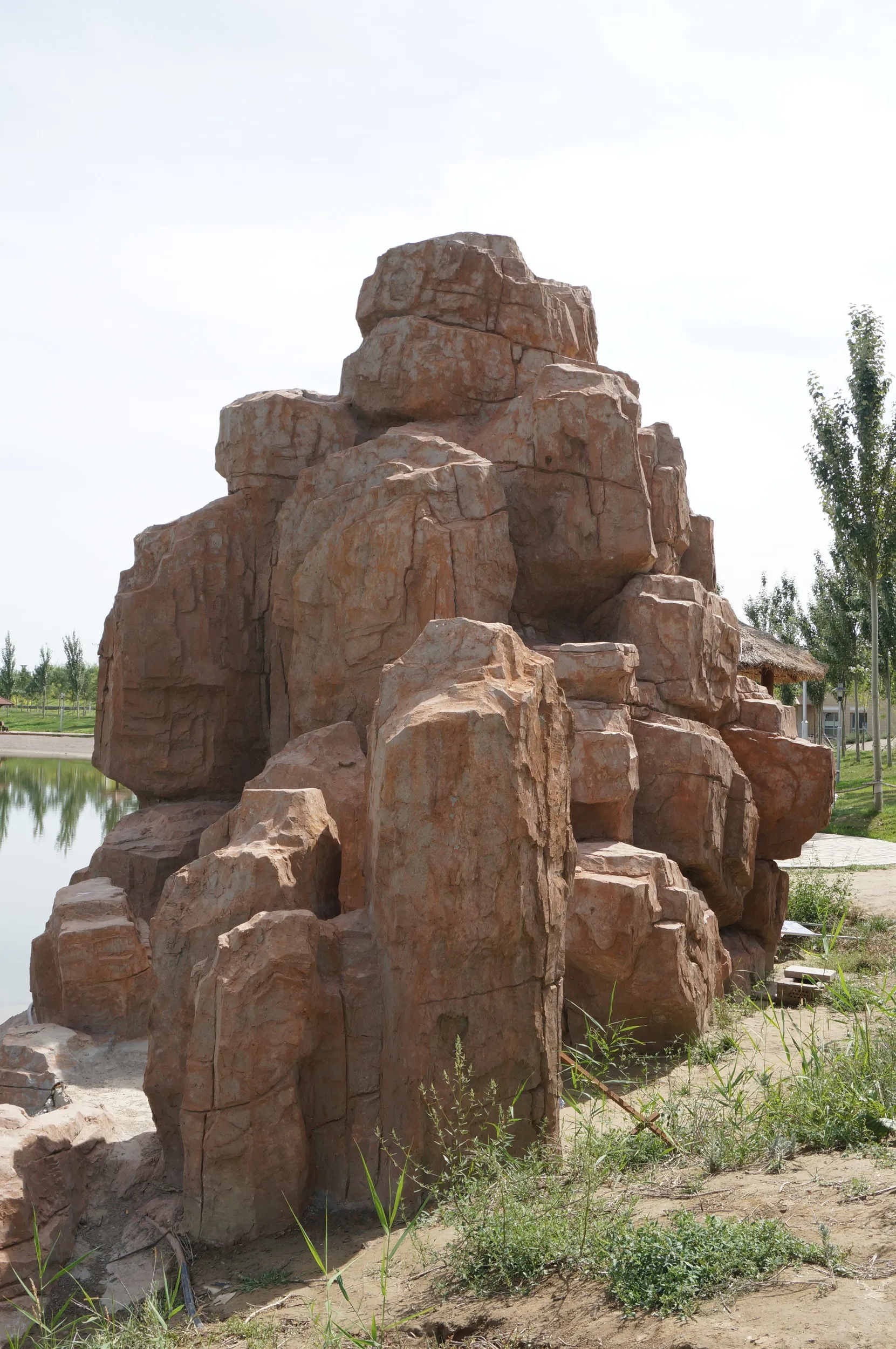 イリ河大橋（新橋）の河畔