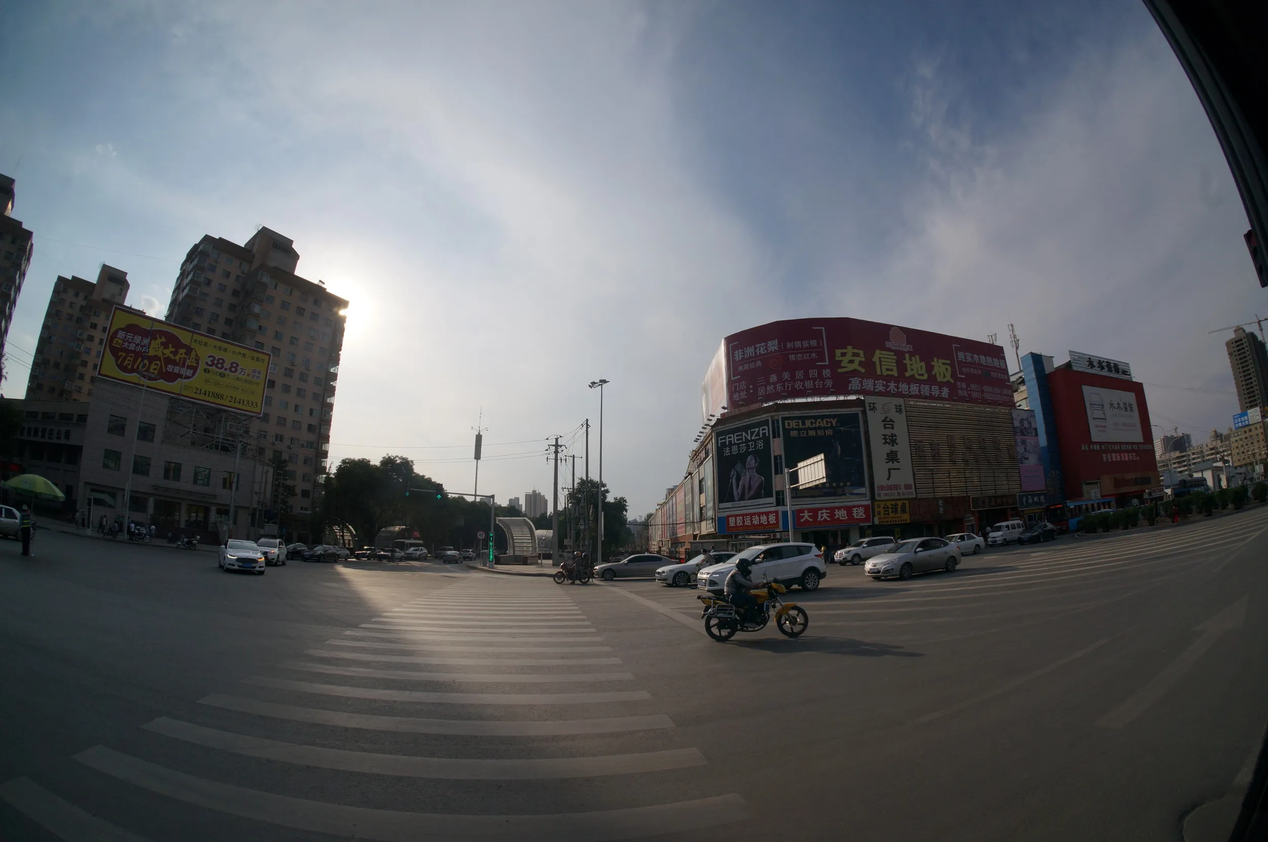 天水中路付近の車窓風景