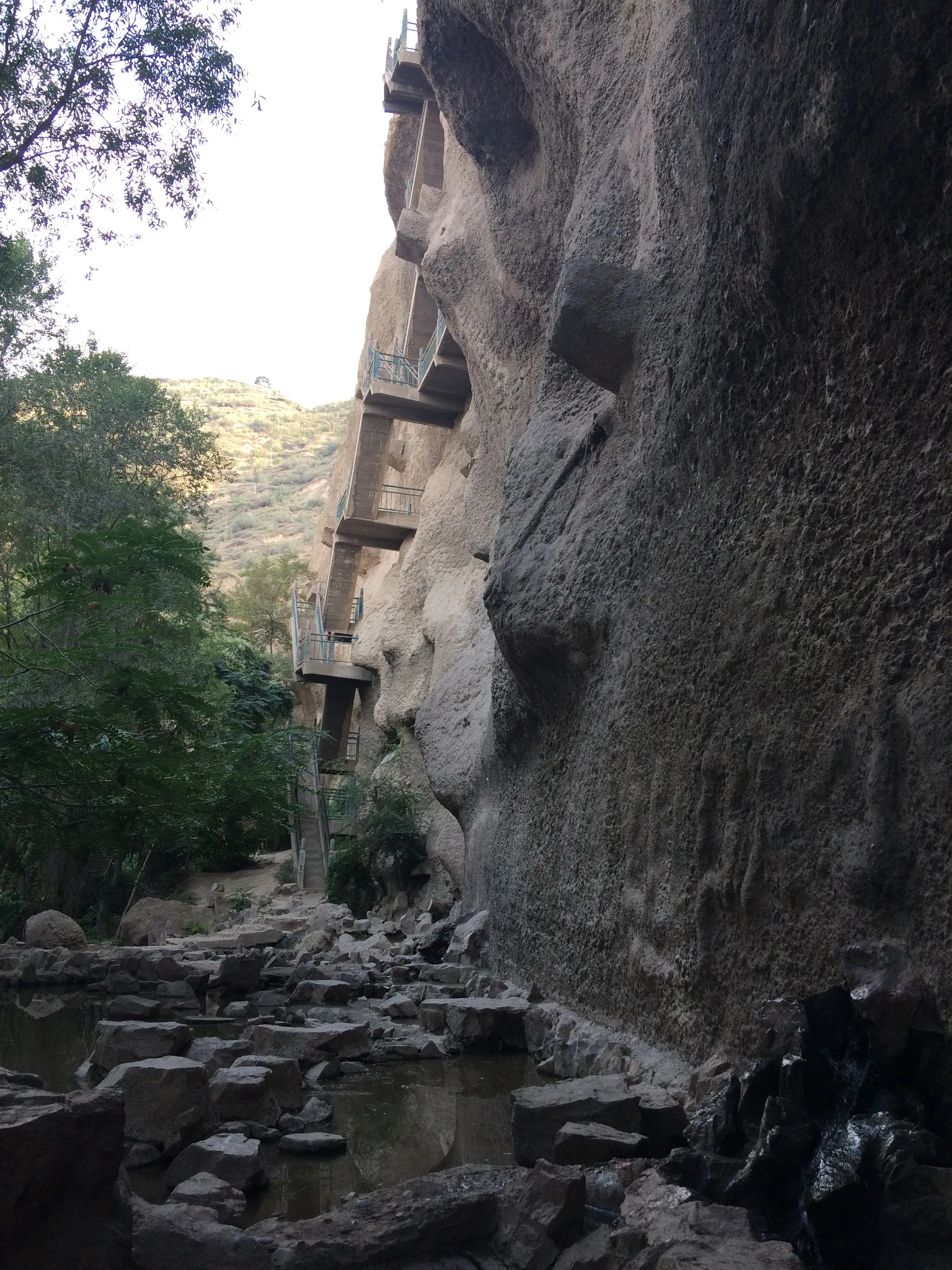 水が湧き出ている場所