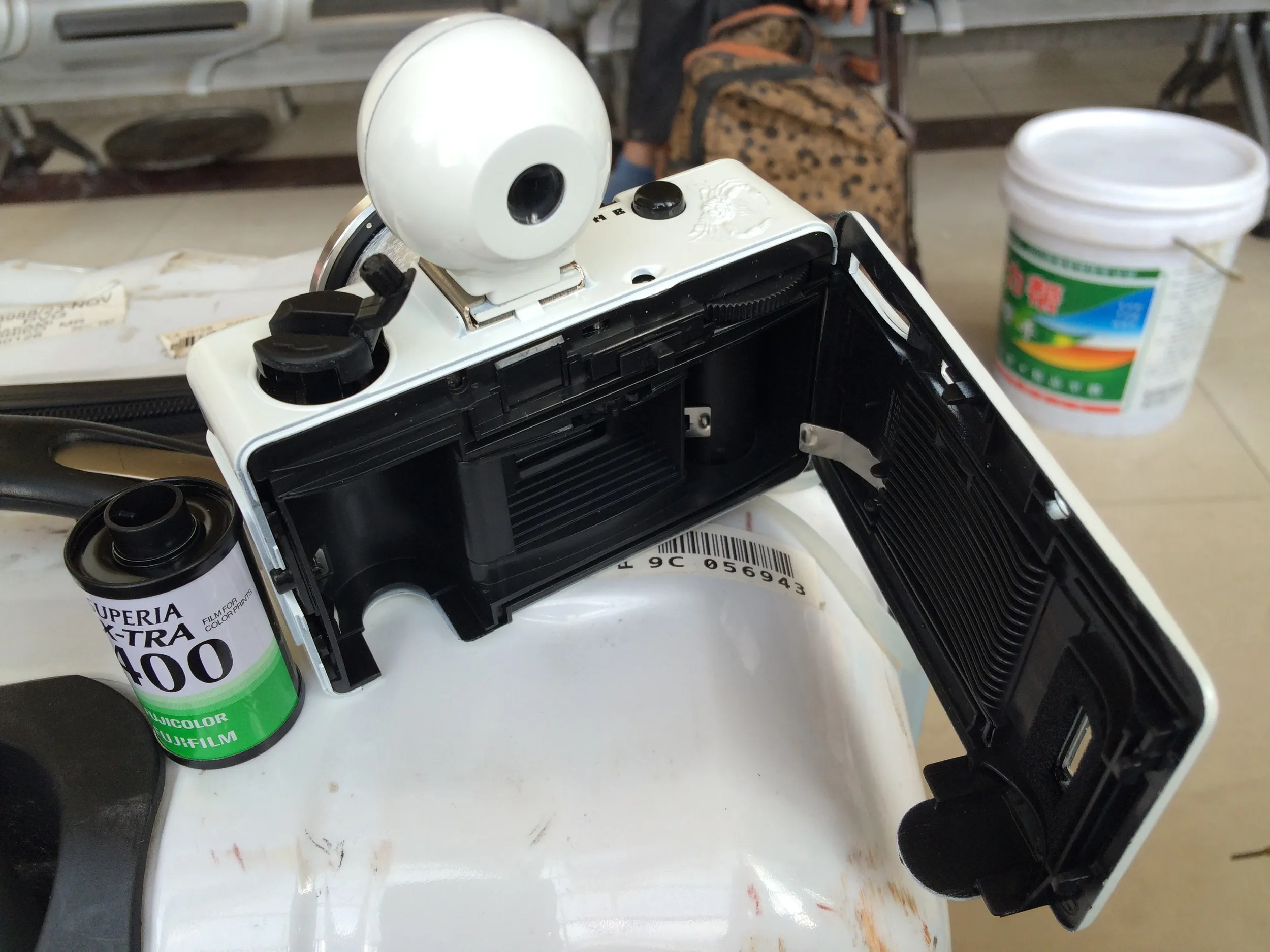 Lomo Fisheye2を分解掃除