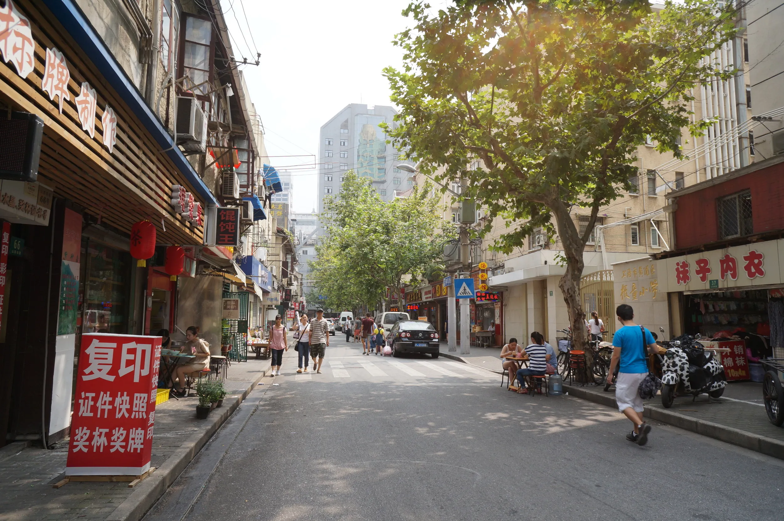 人民広場、福州路付近の路地