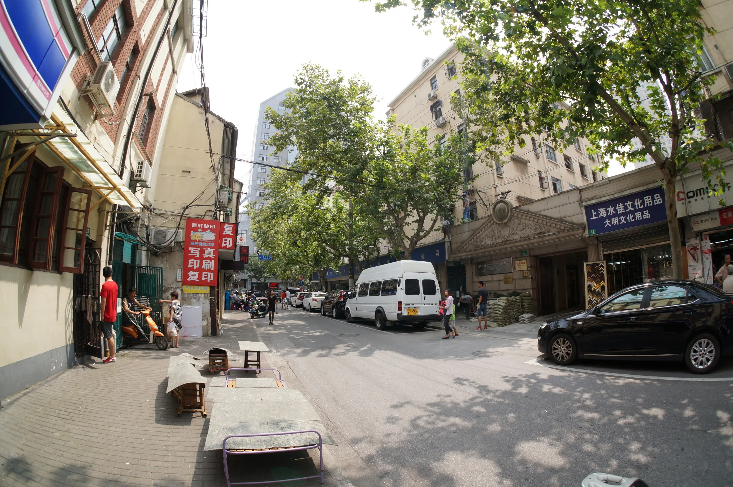 人民広場、福州路付近の路地