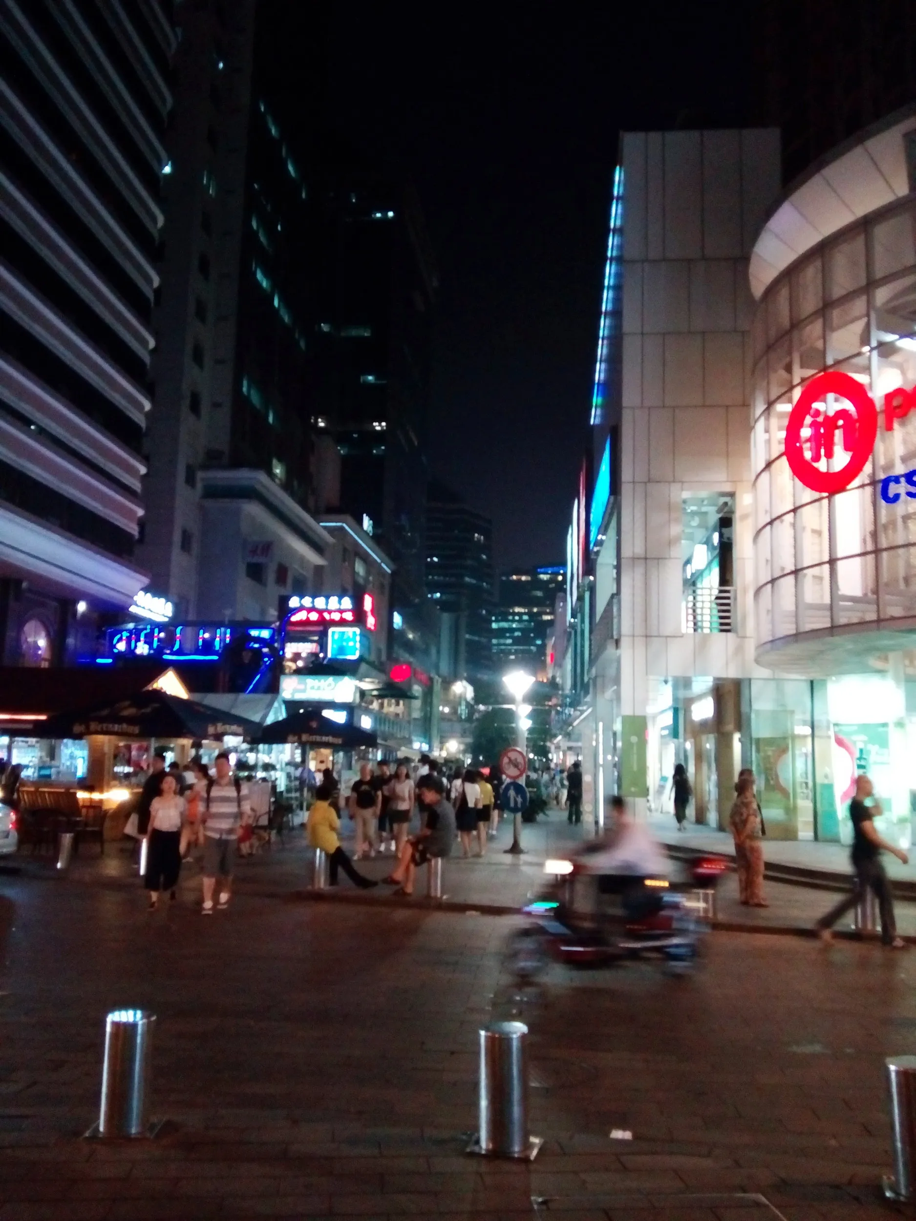 南京西路の風景