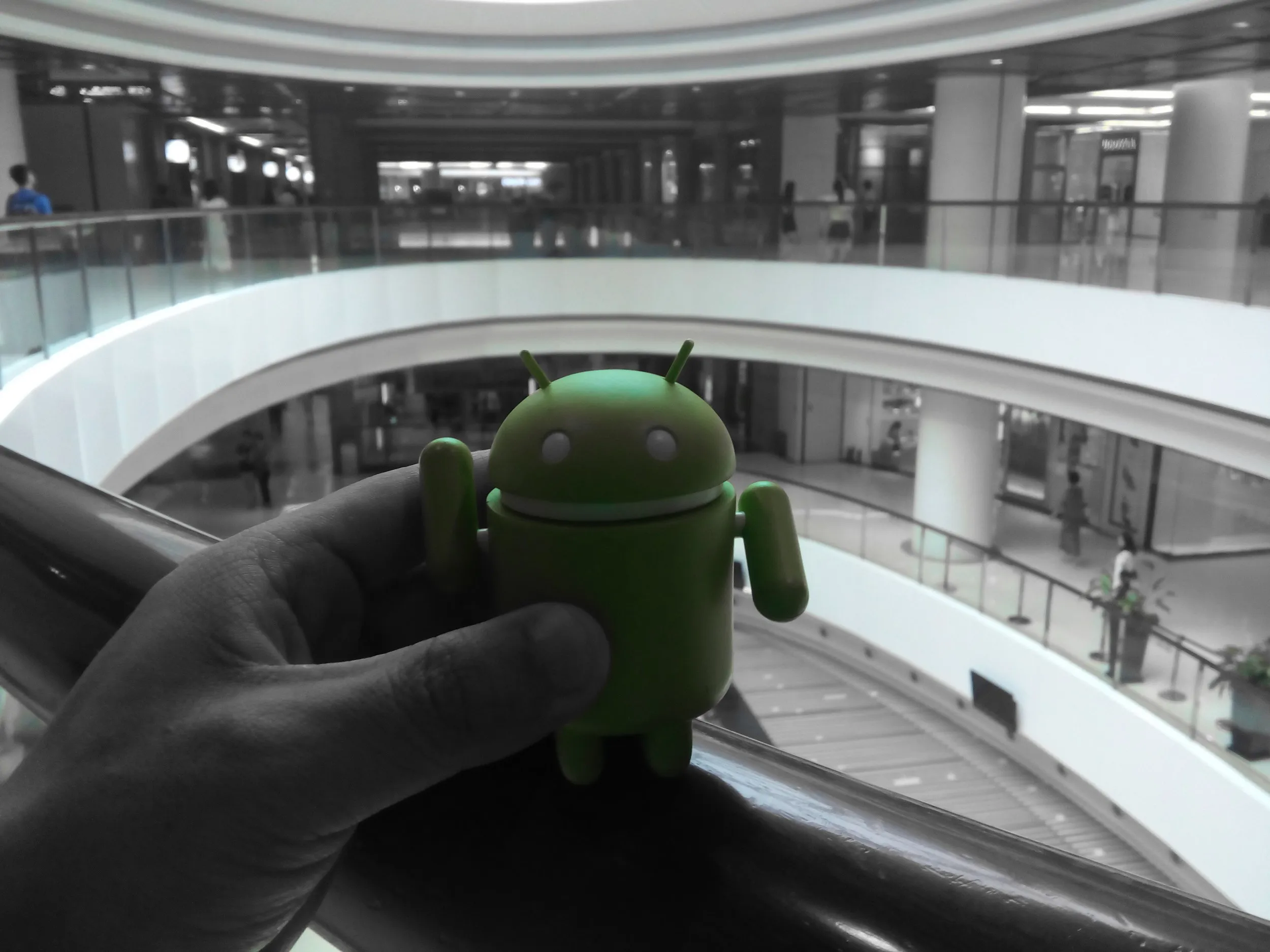 新天地のデパート内