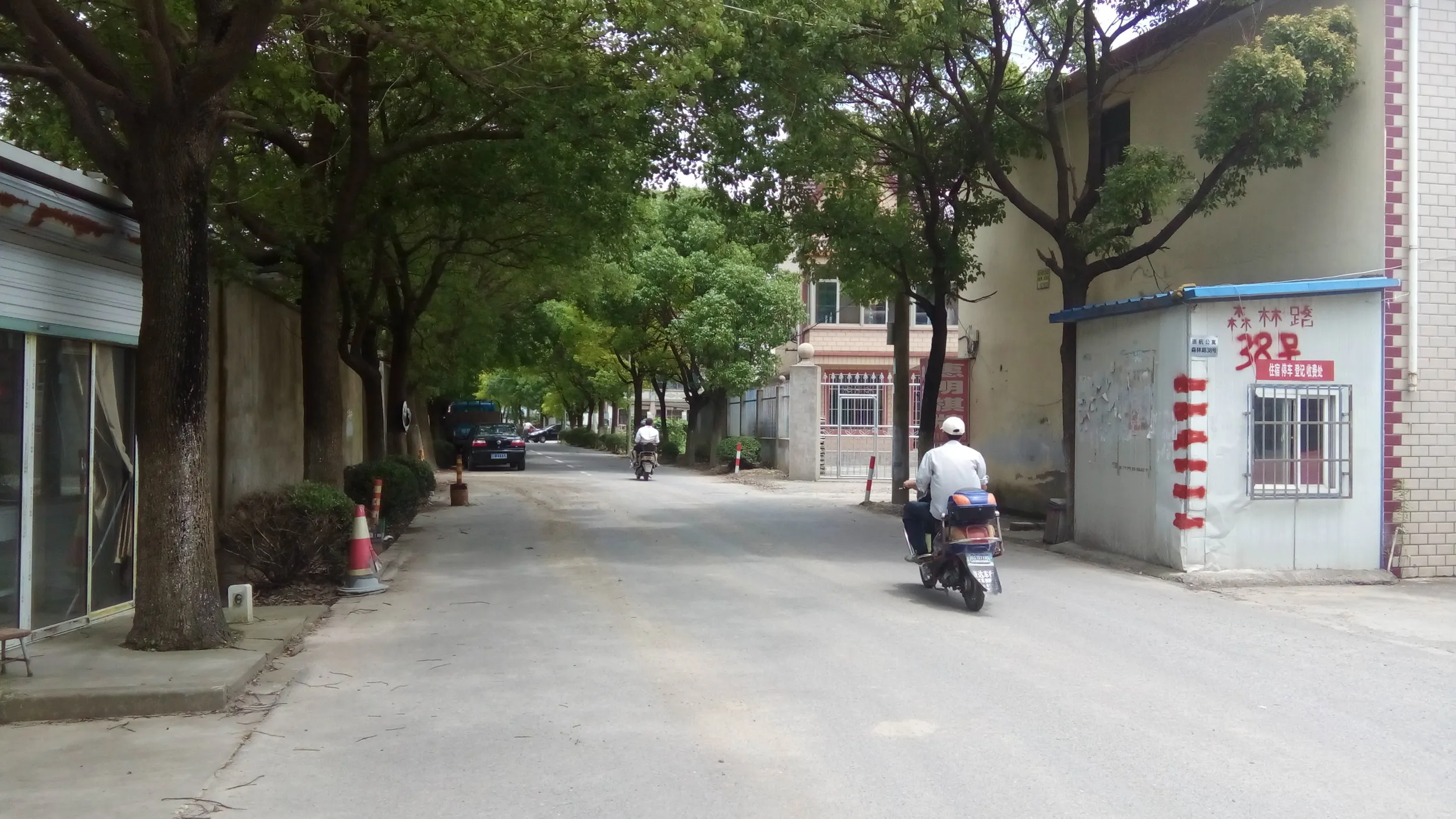 上海郊外の田舎街