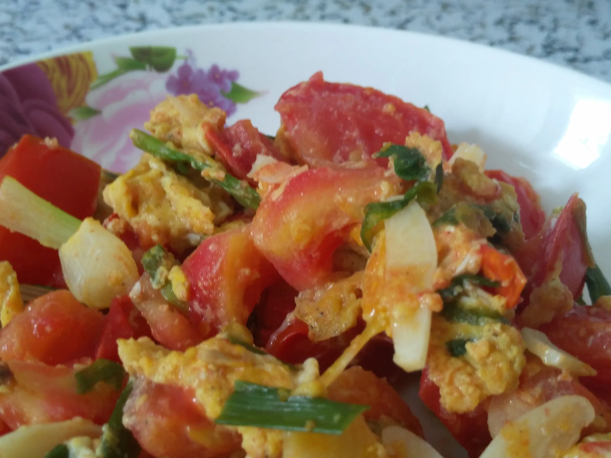 トマトと卵の炒め物