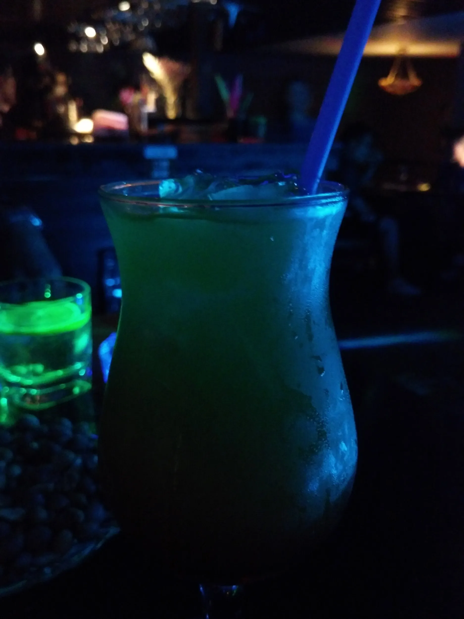 バーでまったり