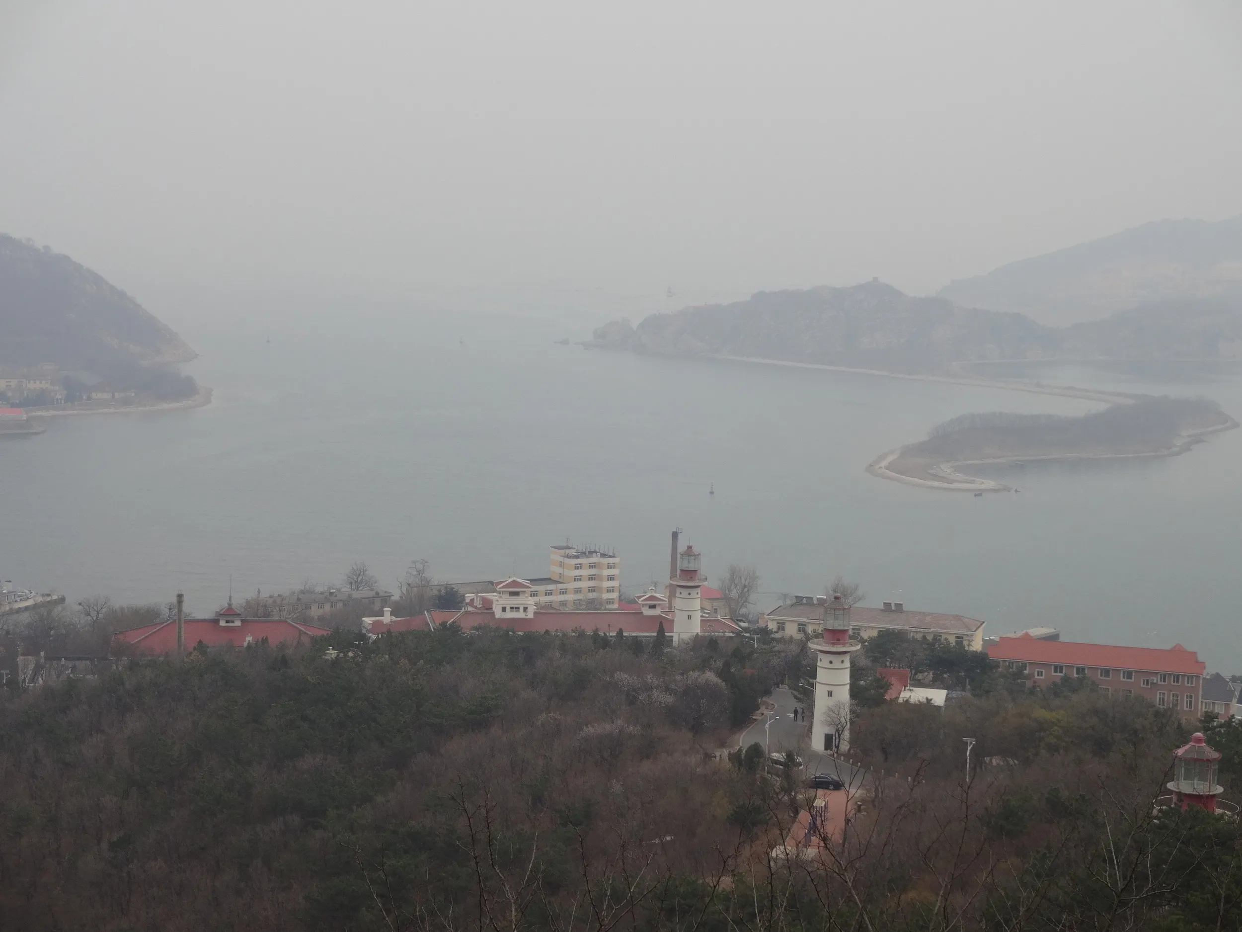 旅順口の入り江