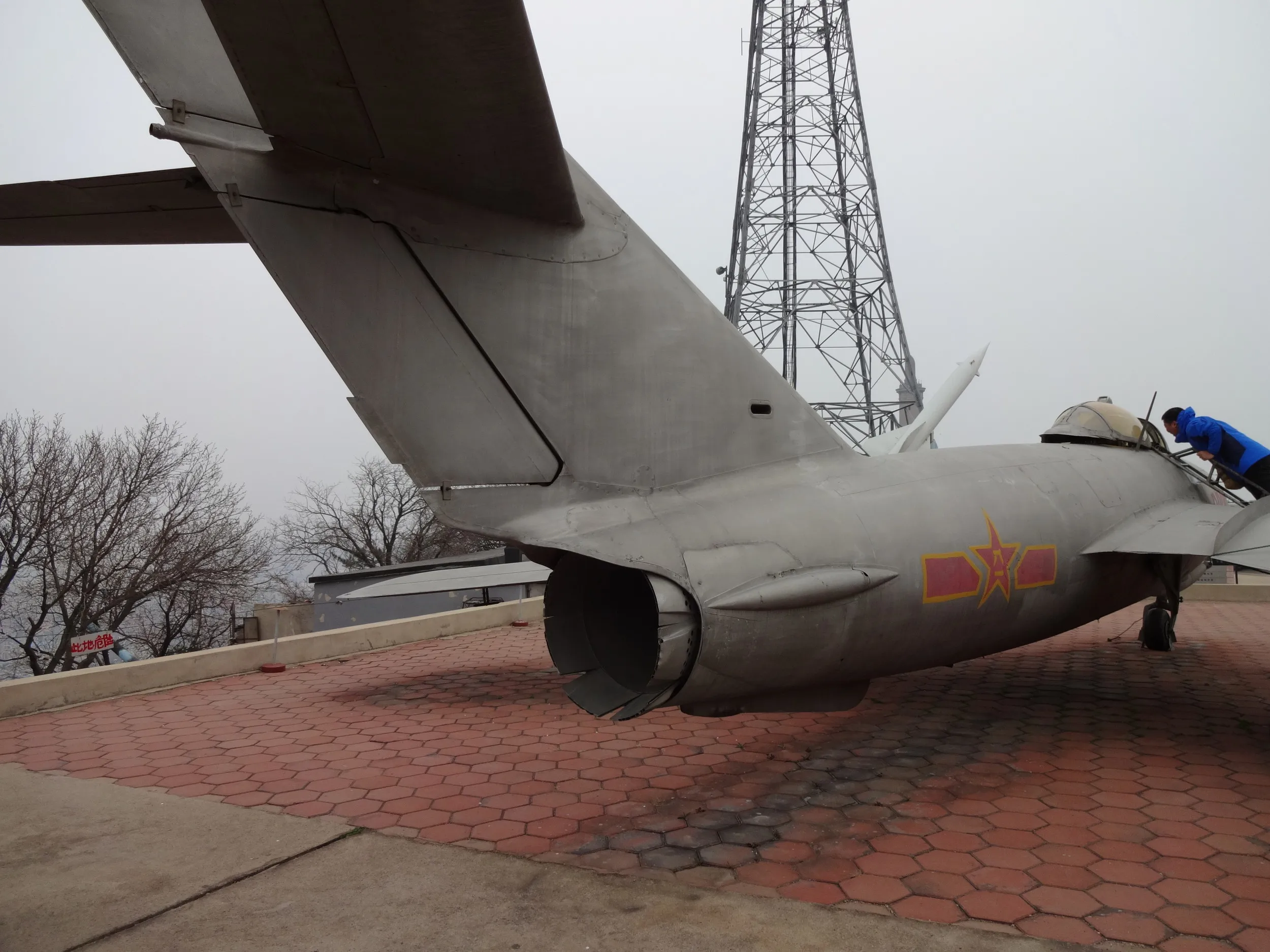 殲5戦闘機の解説