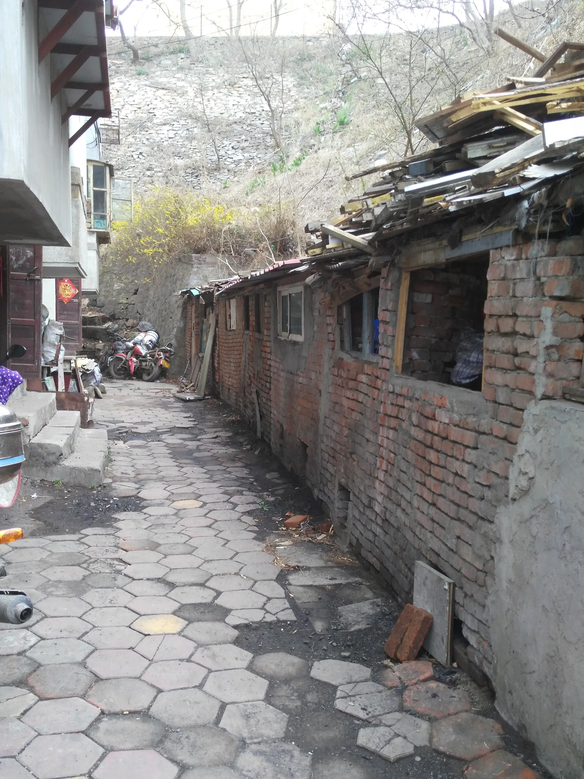 バスターミナルへ向かう