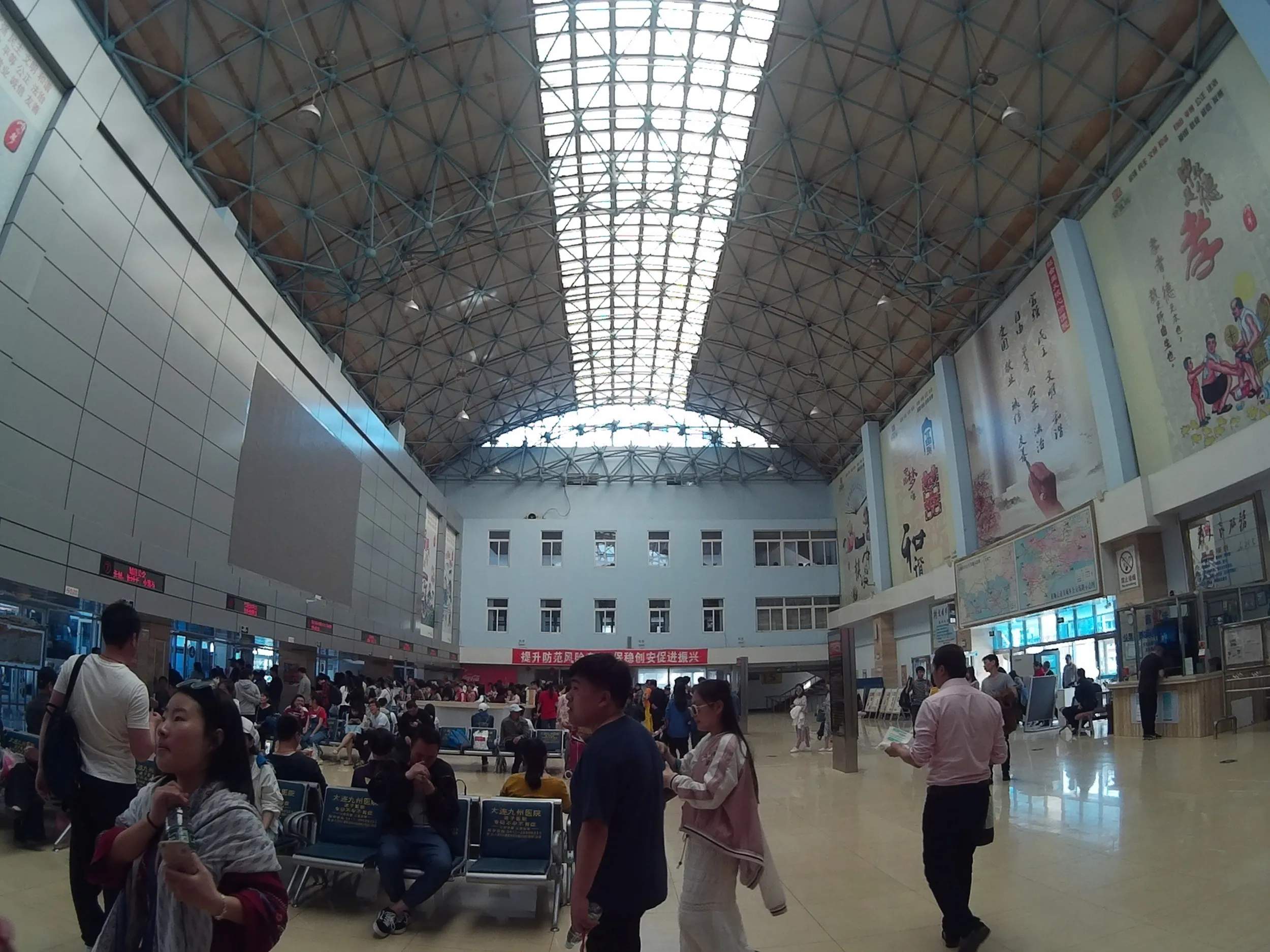 旅順バスターミナル