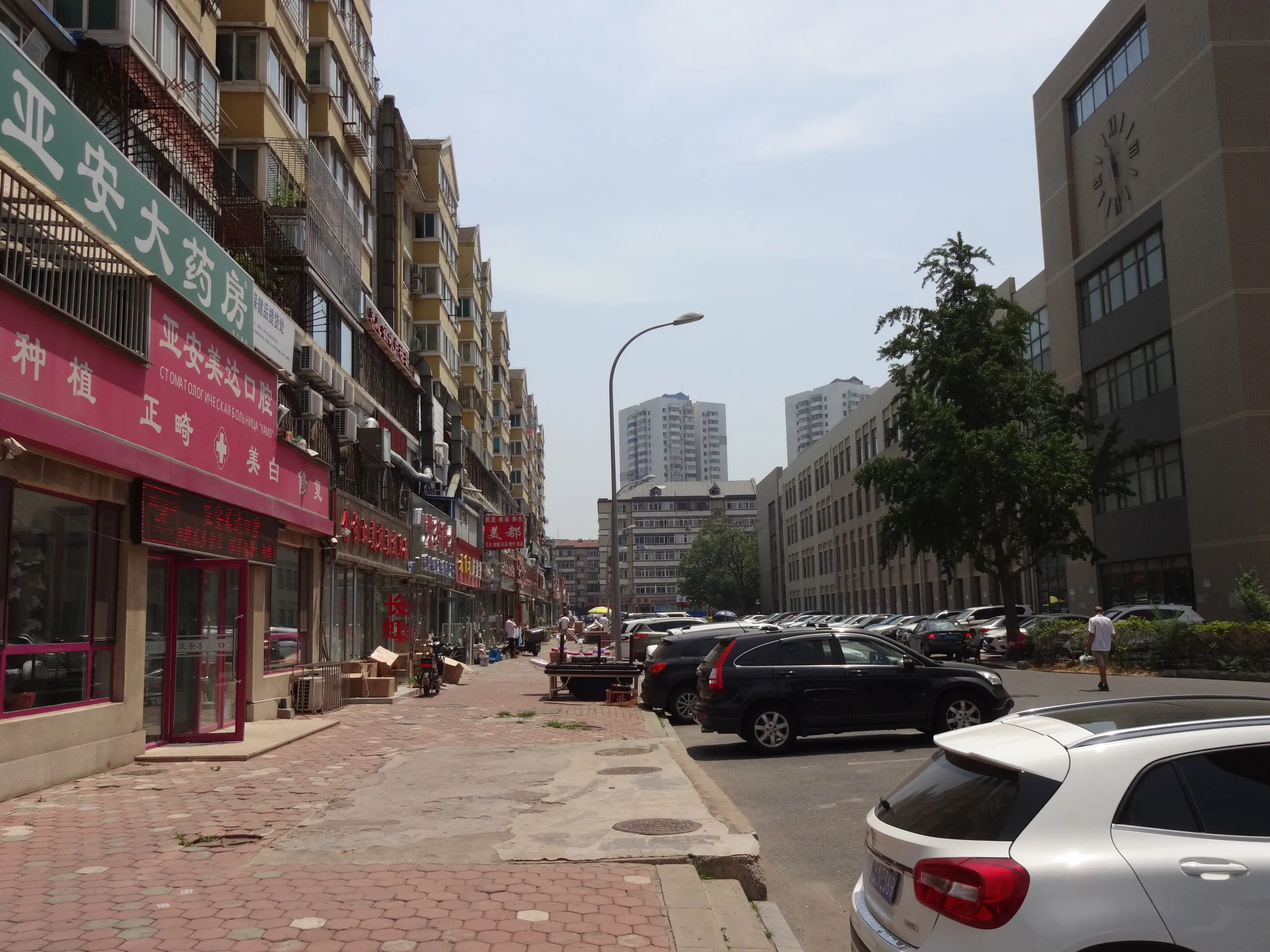 バス乗り場への道