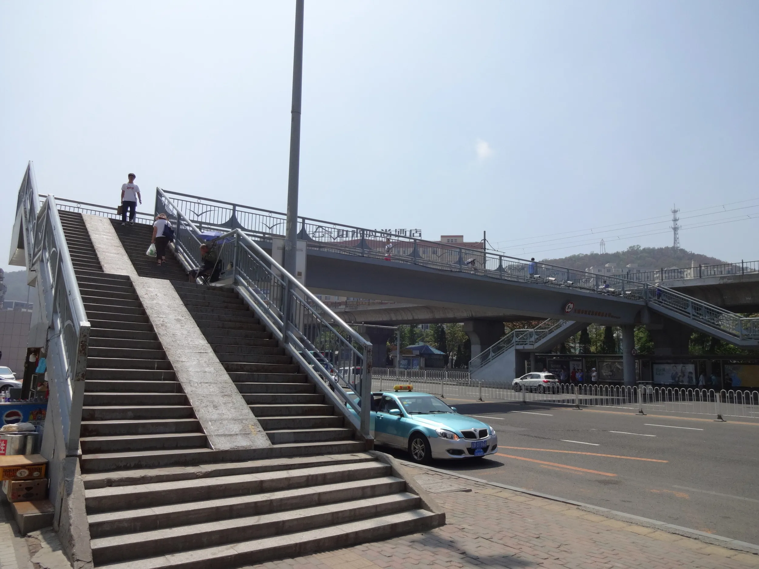 黒石礁のバスターミナル