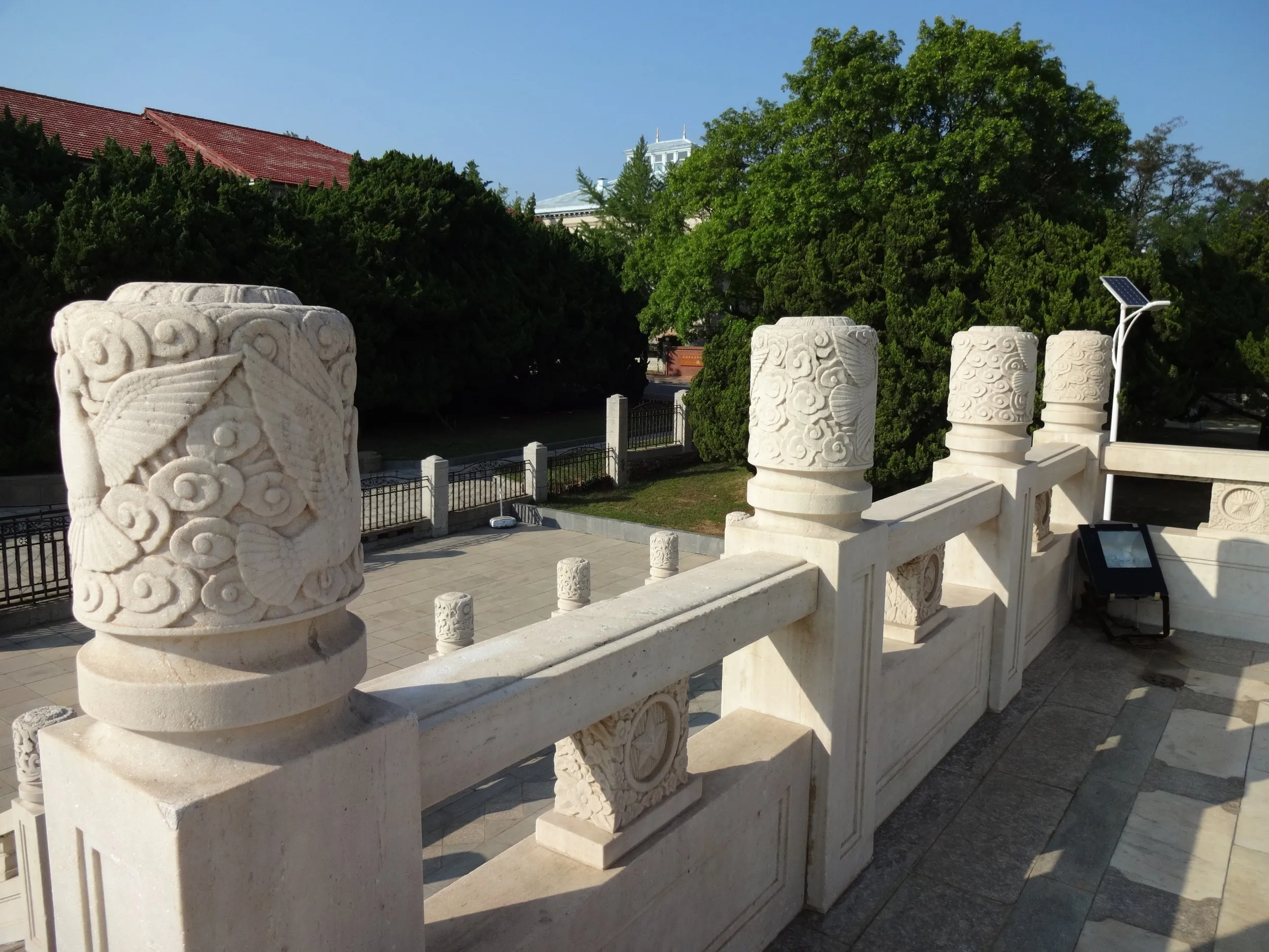 中ソ友誼記念塔