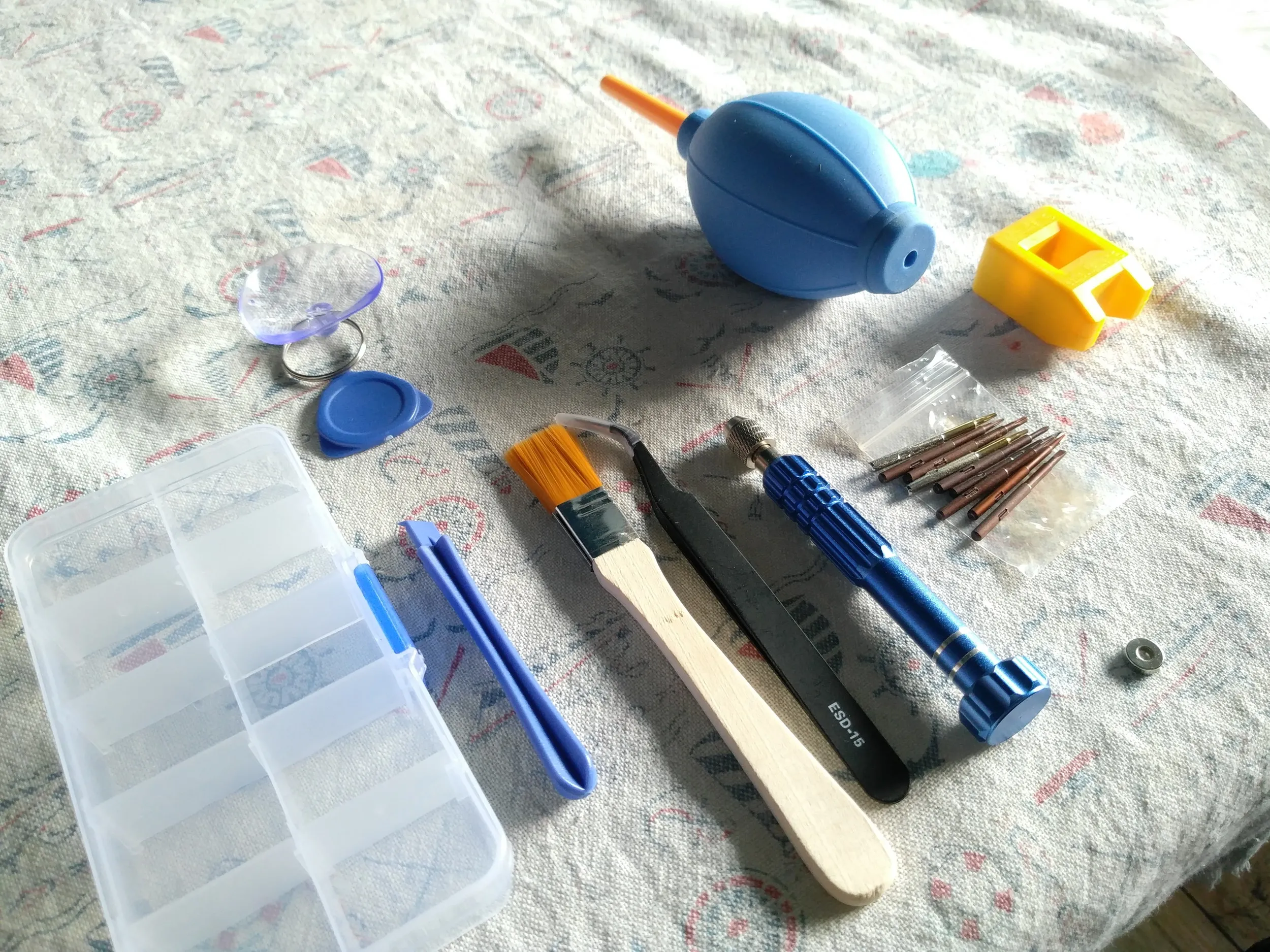 淘宝で購入したスマホ分解セット