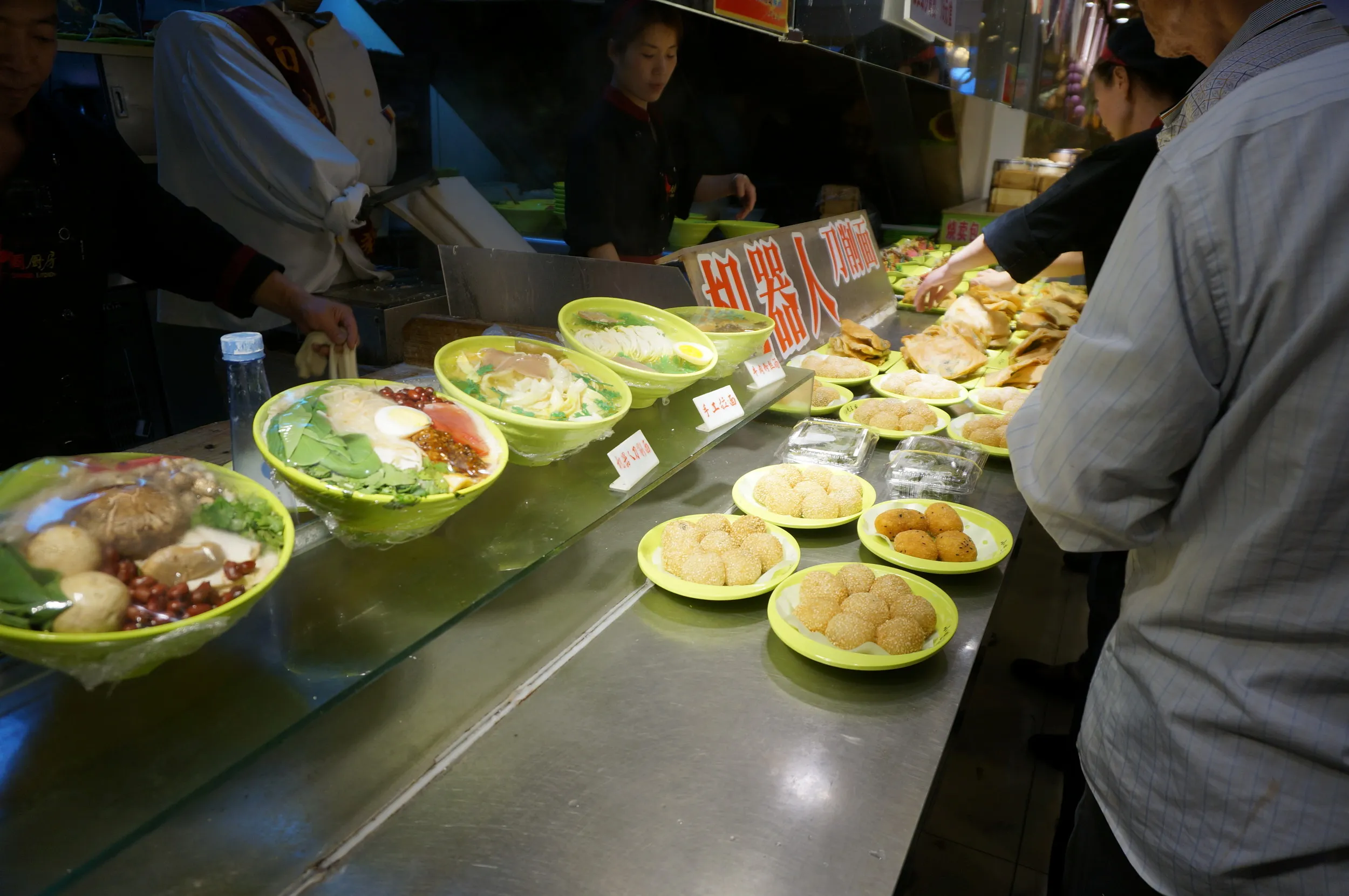 上海老城隍廟小吃広場