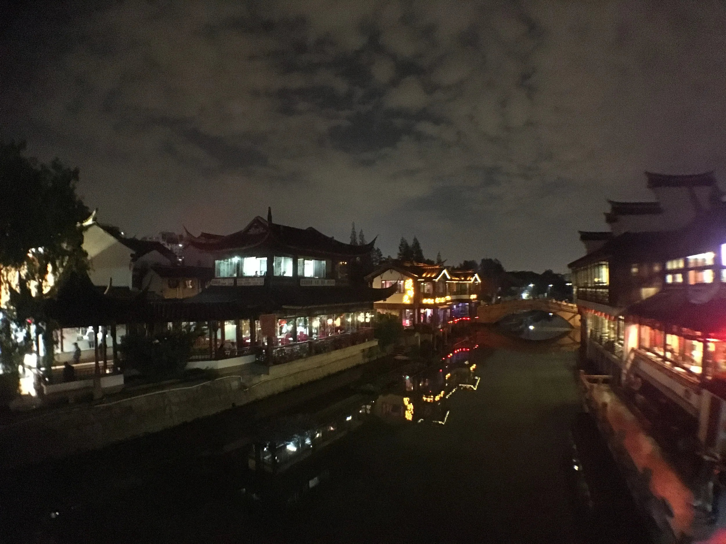 石橋からの風景