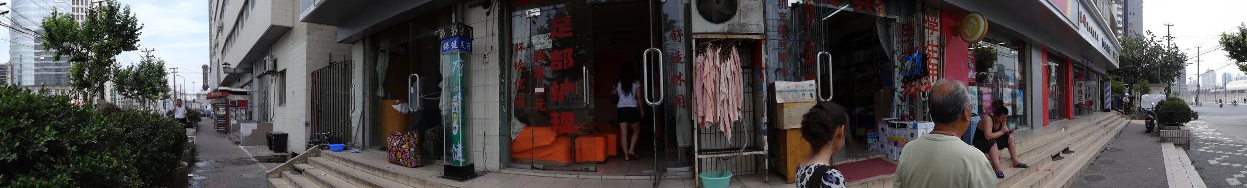 上海から西安へ向かうバスの切符売り場