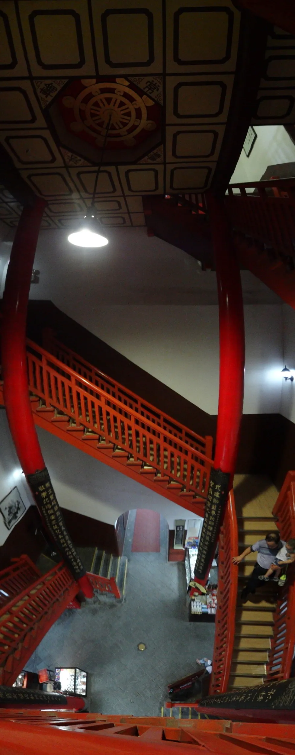 大雁塔内部の縦方向パノラマ