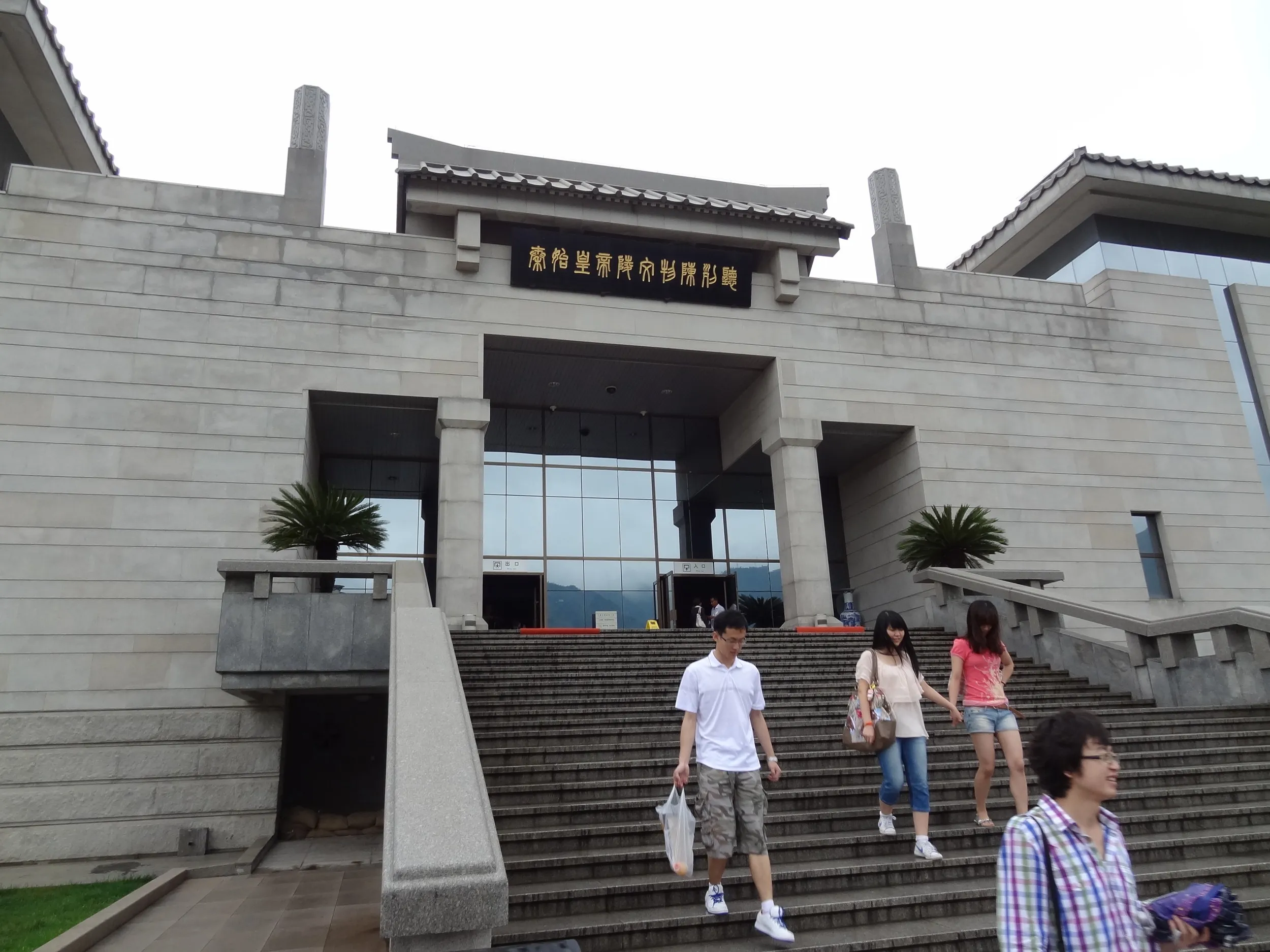 二号抗の発掘現場