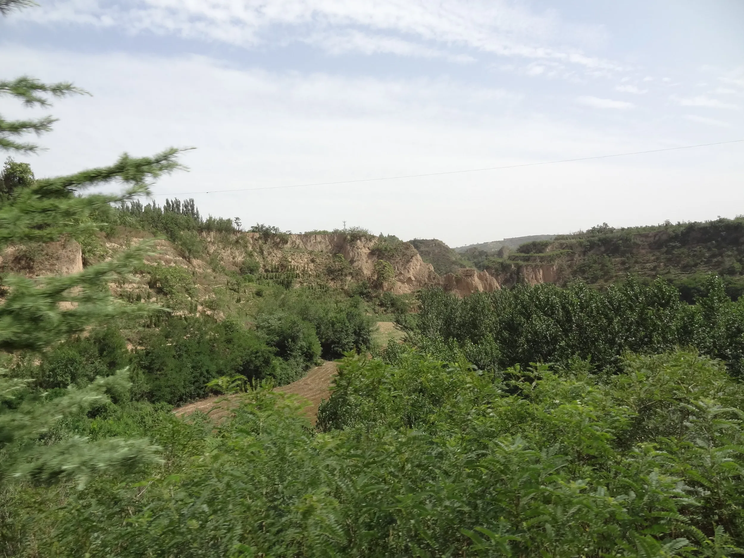 車窓から見える黄土大地