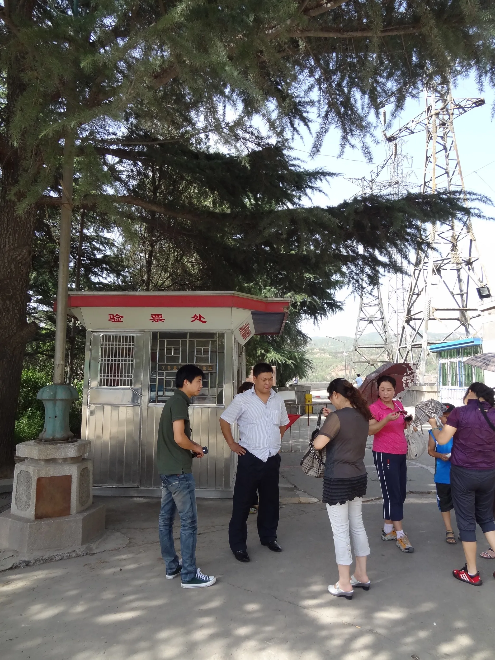 荷物預かり所と観光客