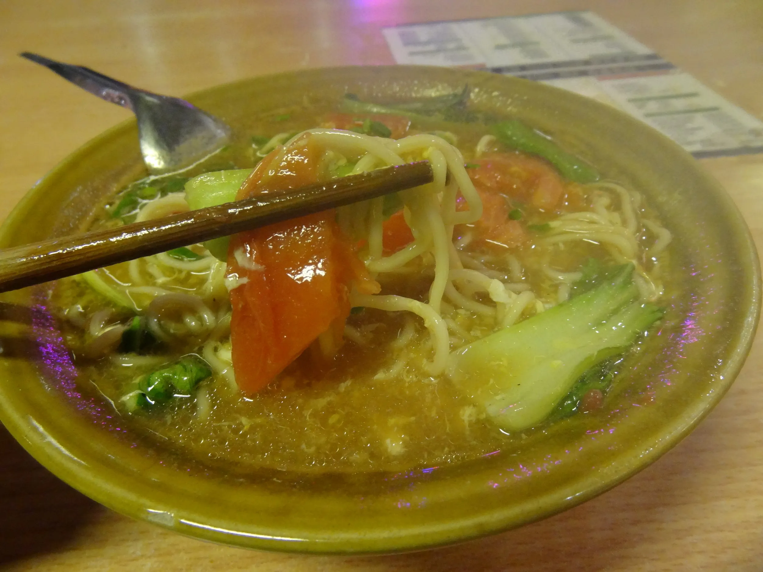 トマトと野菜の麺
