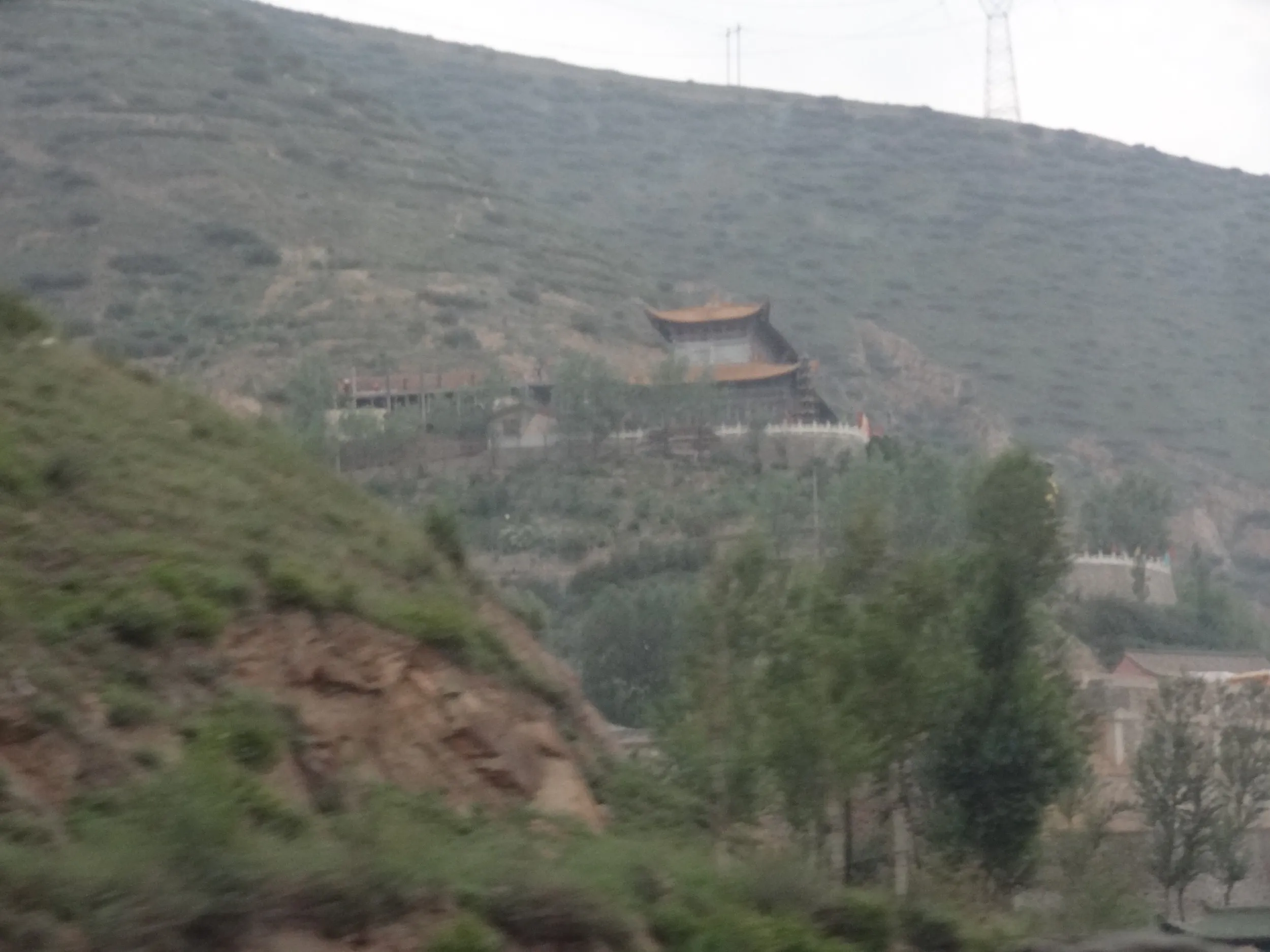 多巴国家体育基地付近の車窓