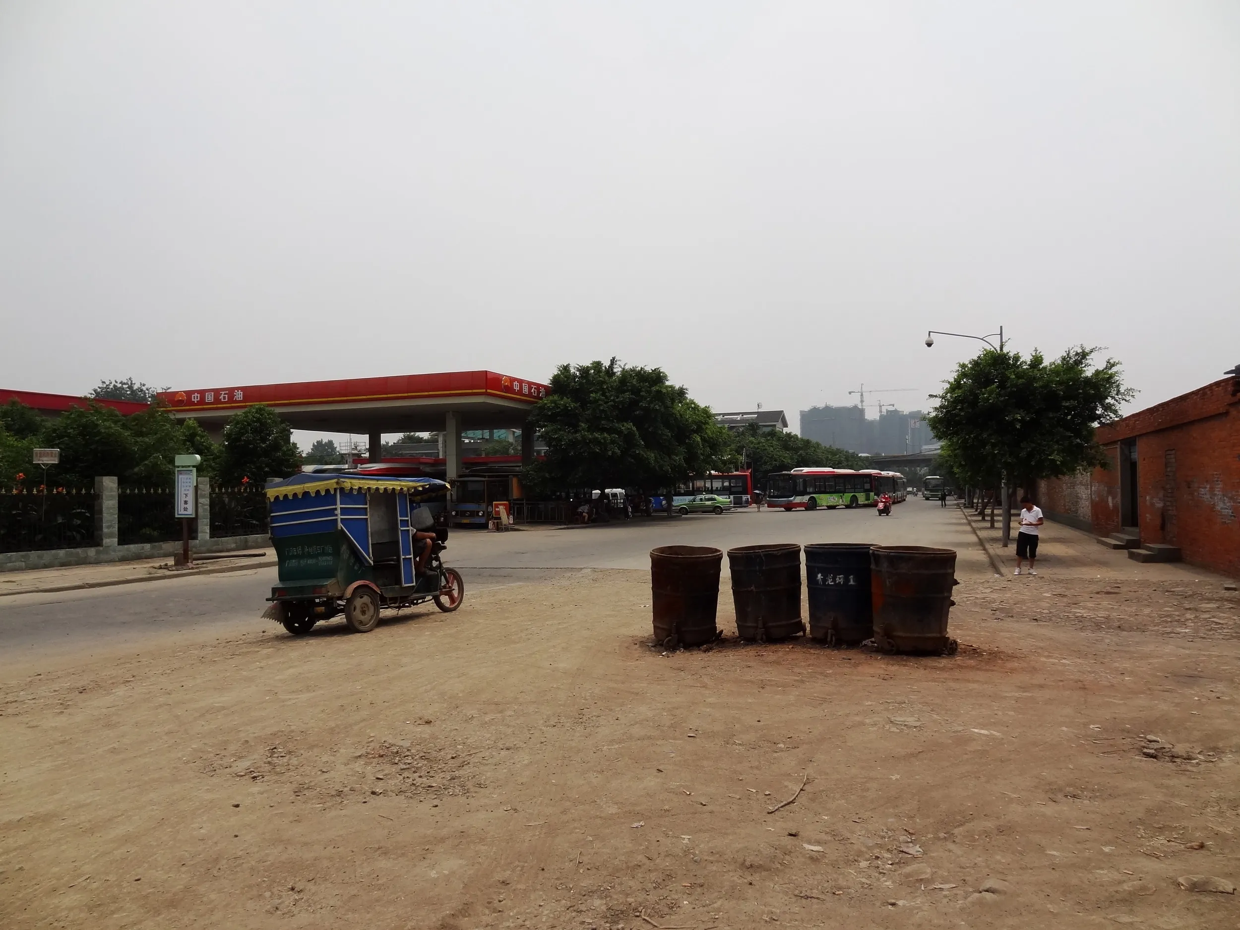 昭覚寺そばの風景