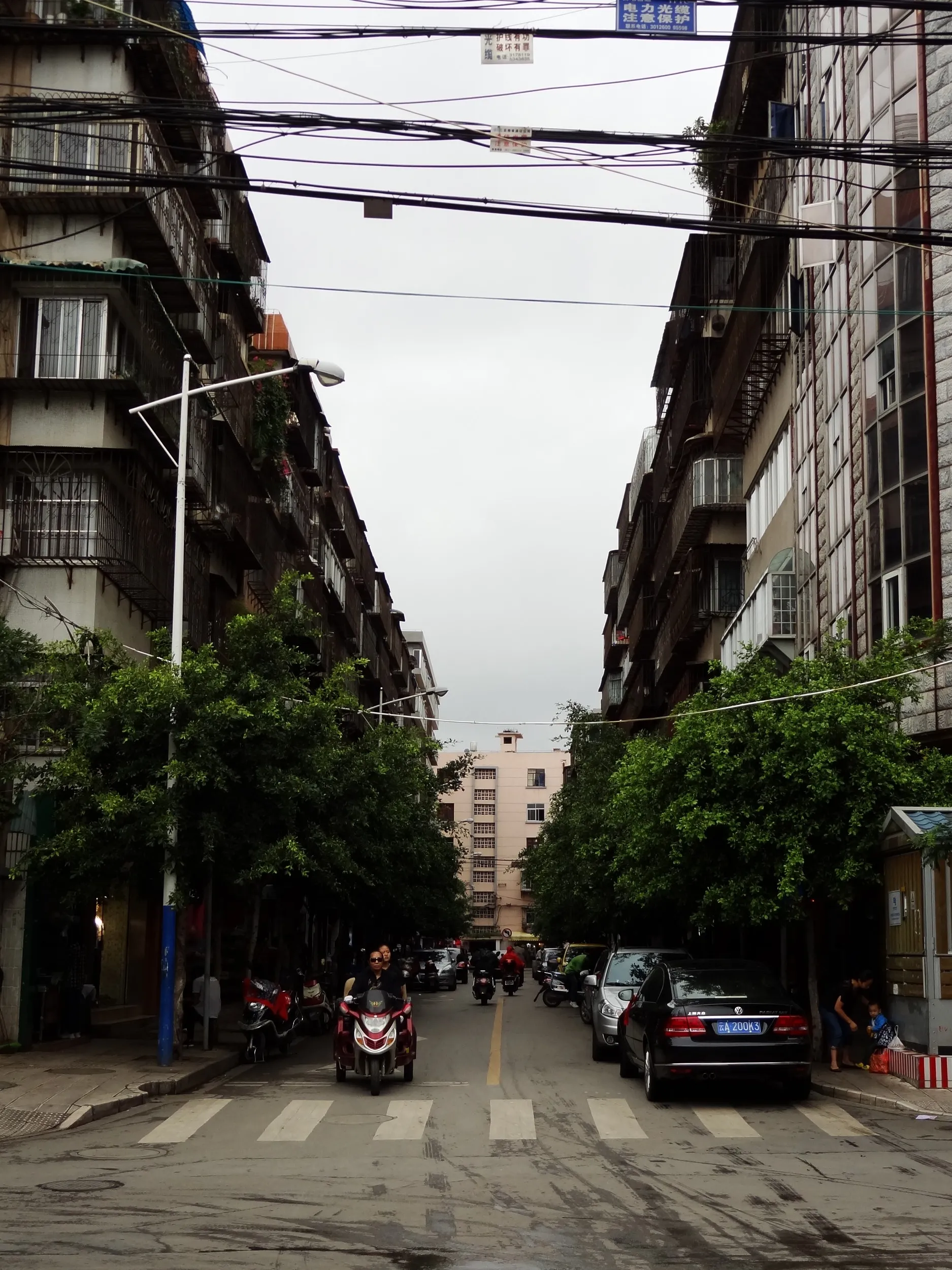 銭局街付近の町並みと風景