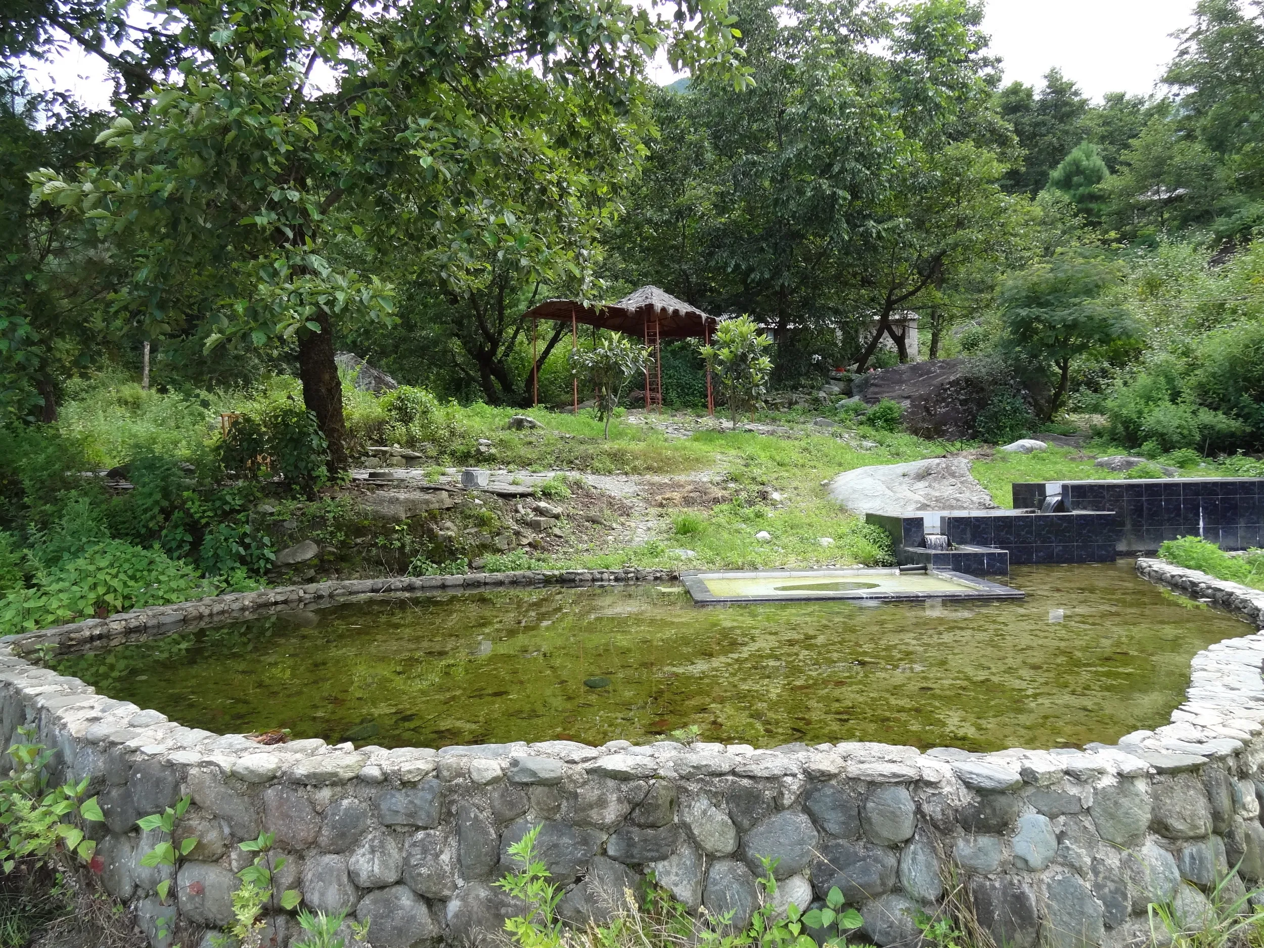 蒼山の桃渓谷の洗い場