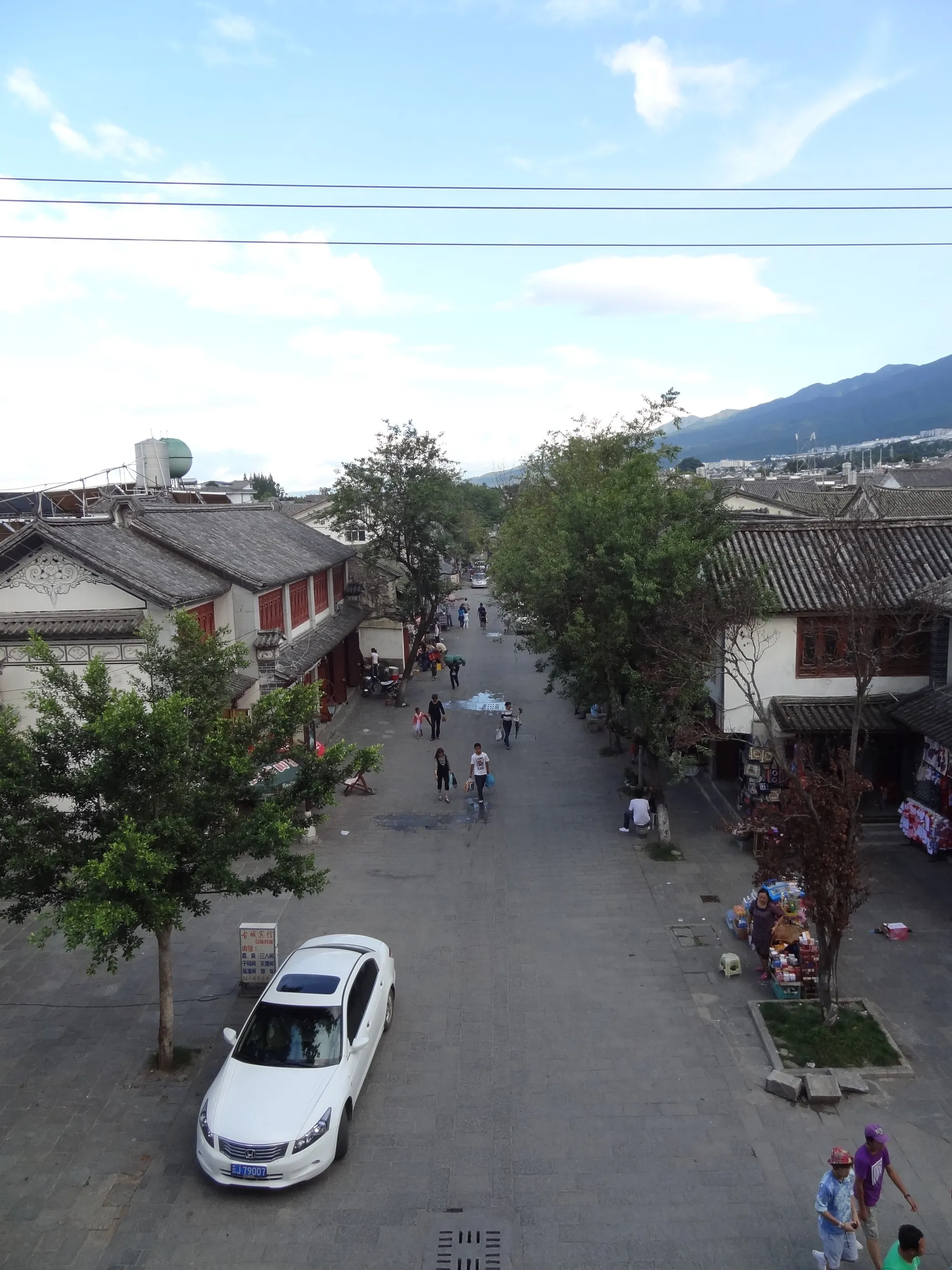 大理北古楼からみた復興路