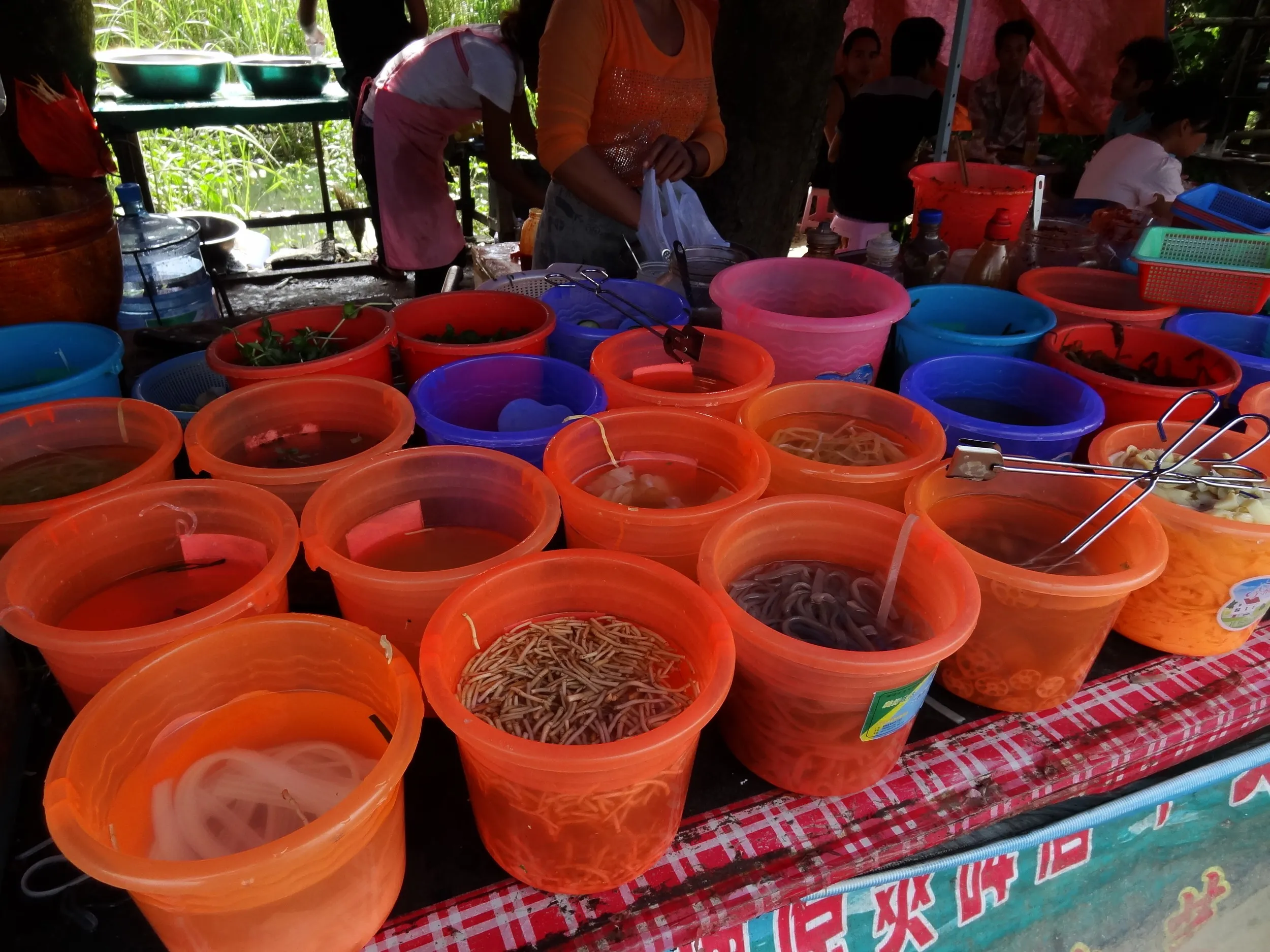 ベジタブルな食材の屋台