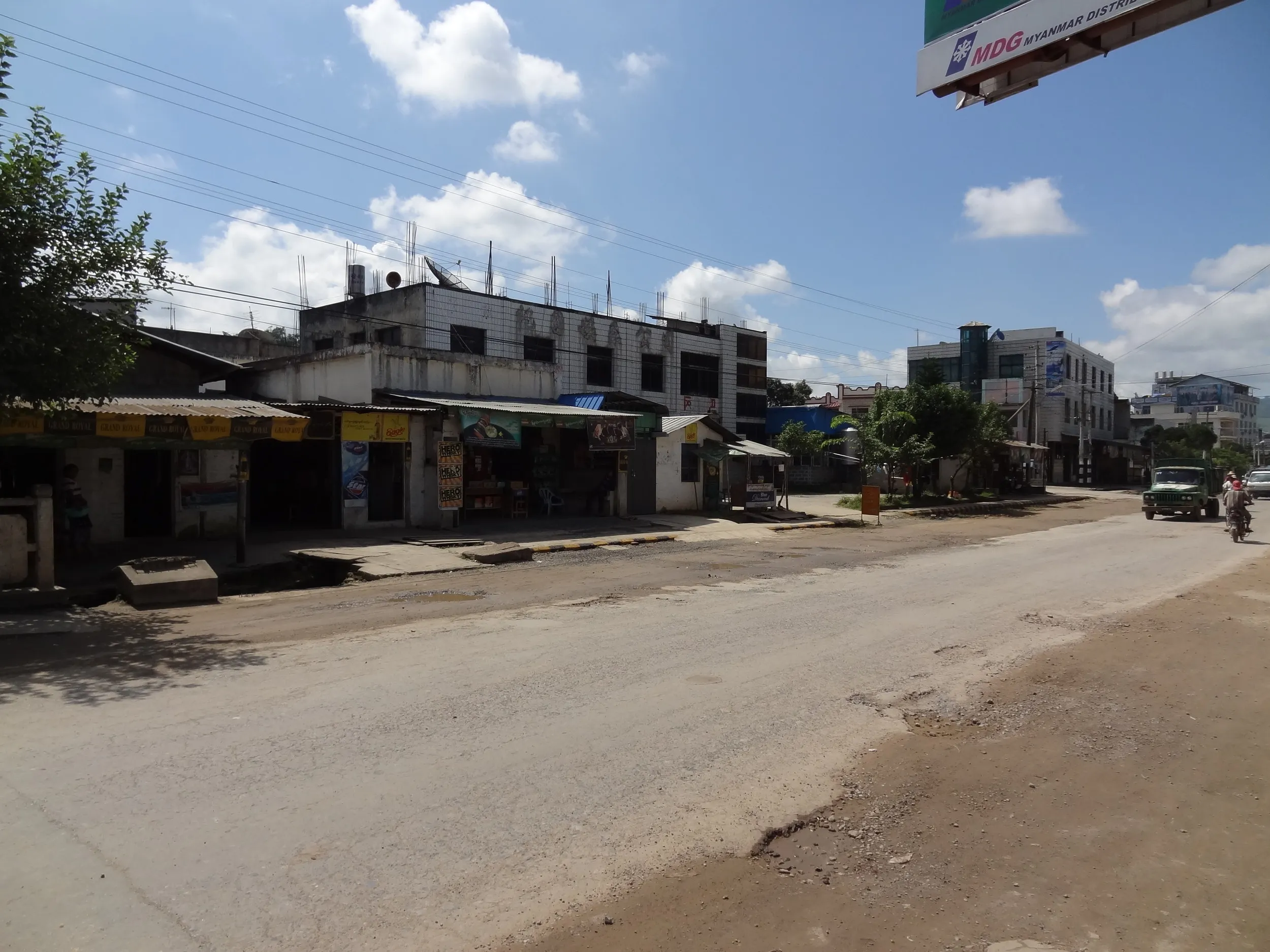 国道36号線の風景と街並み