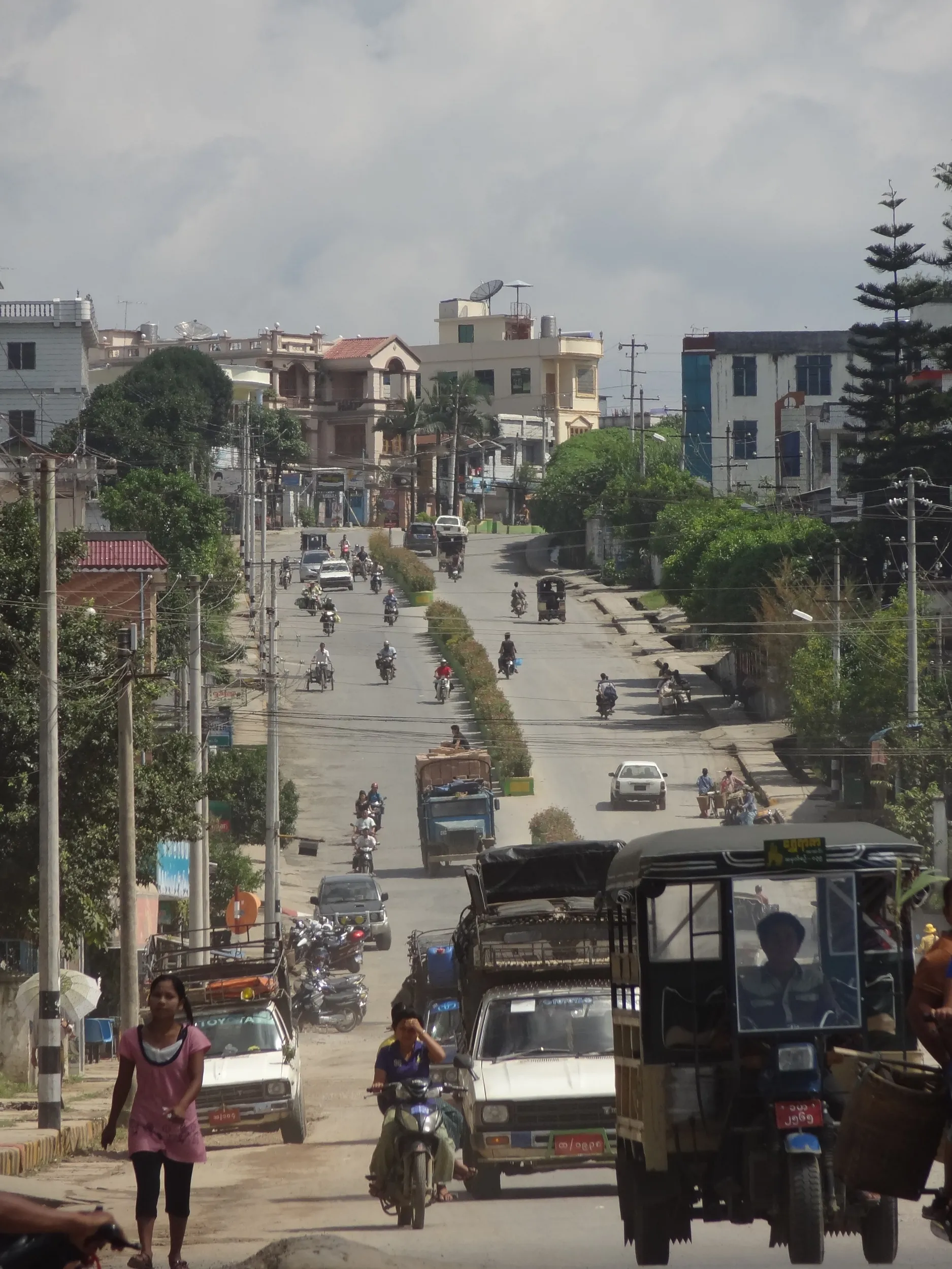 国道36号線の風景と街並み