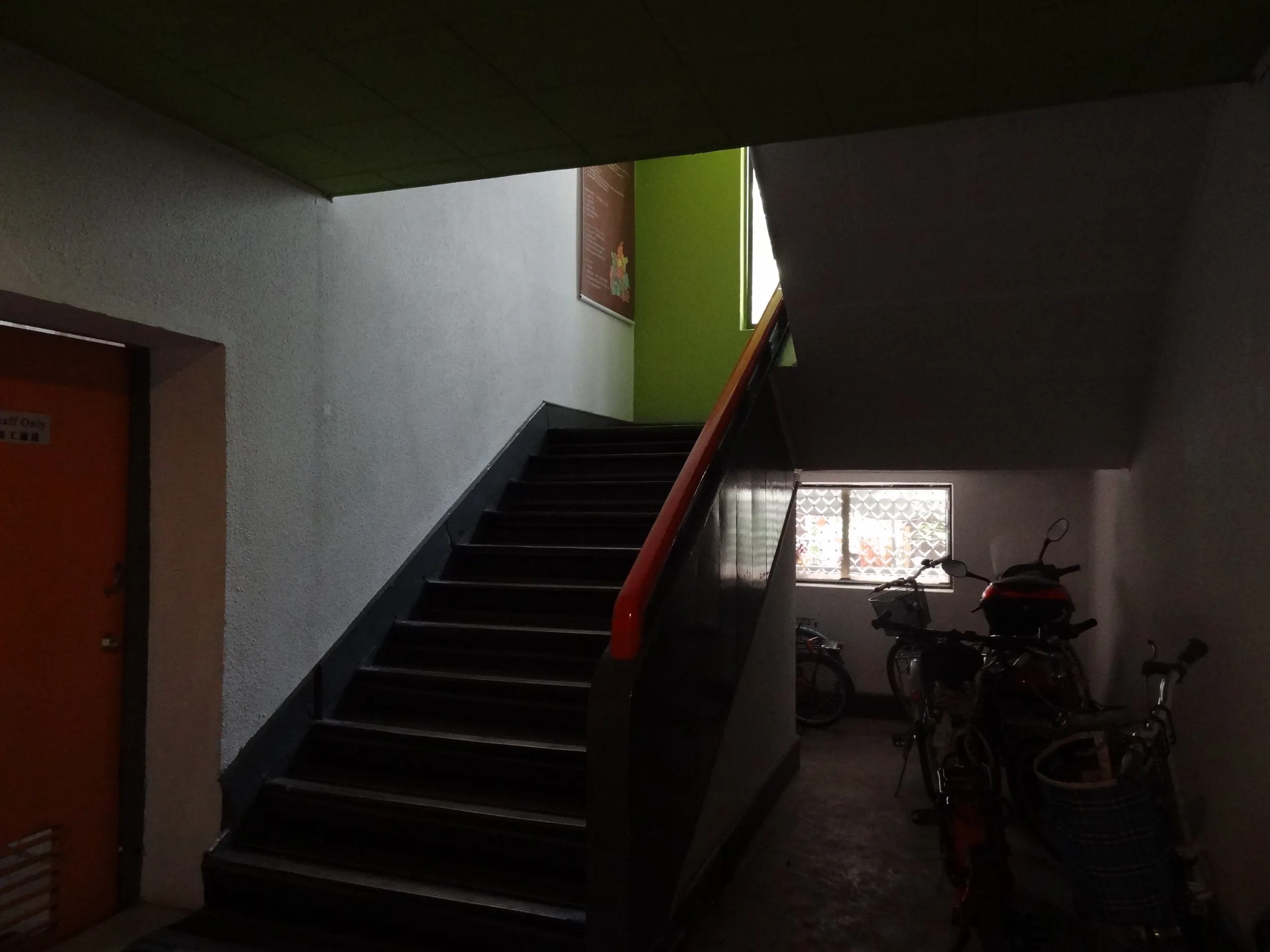 茶花国際青年旅舎(ユースホステル)の中