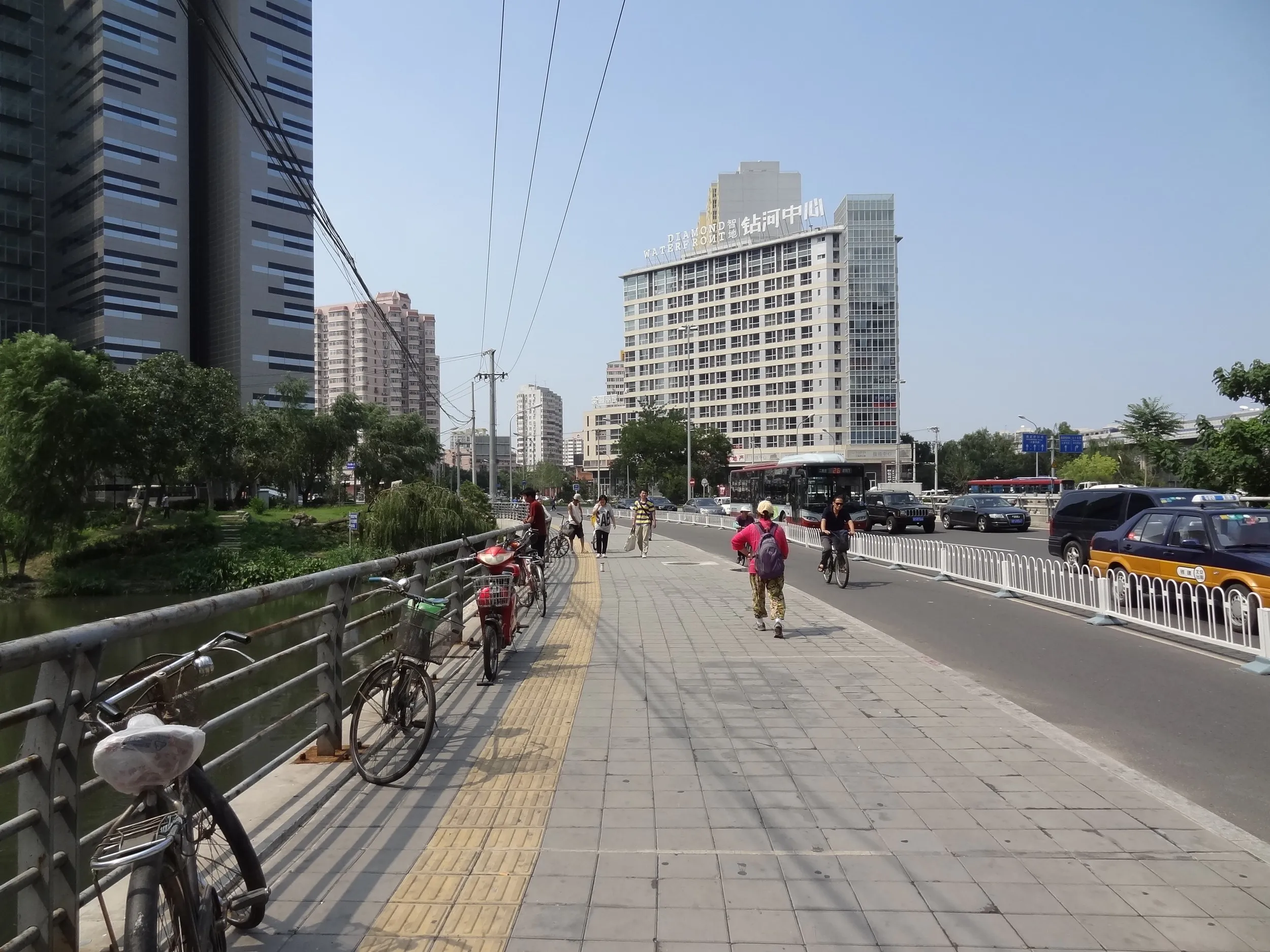 西直門、高梁橋斜街付近の橋
